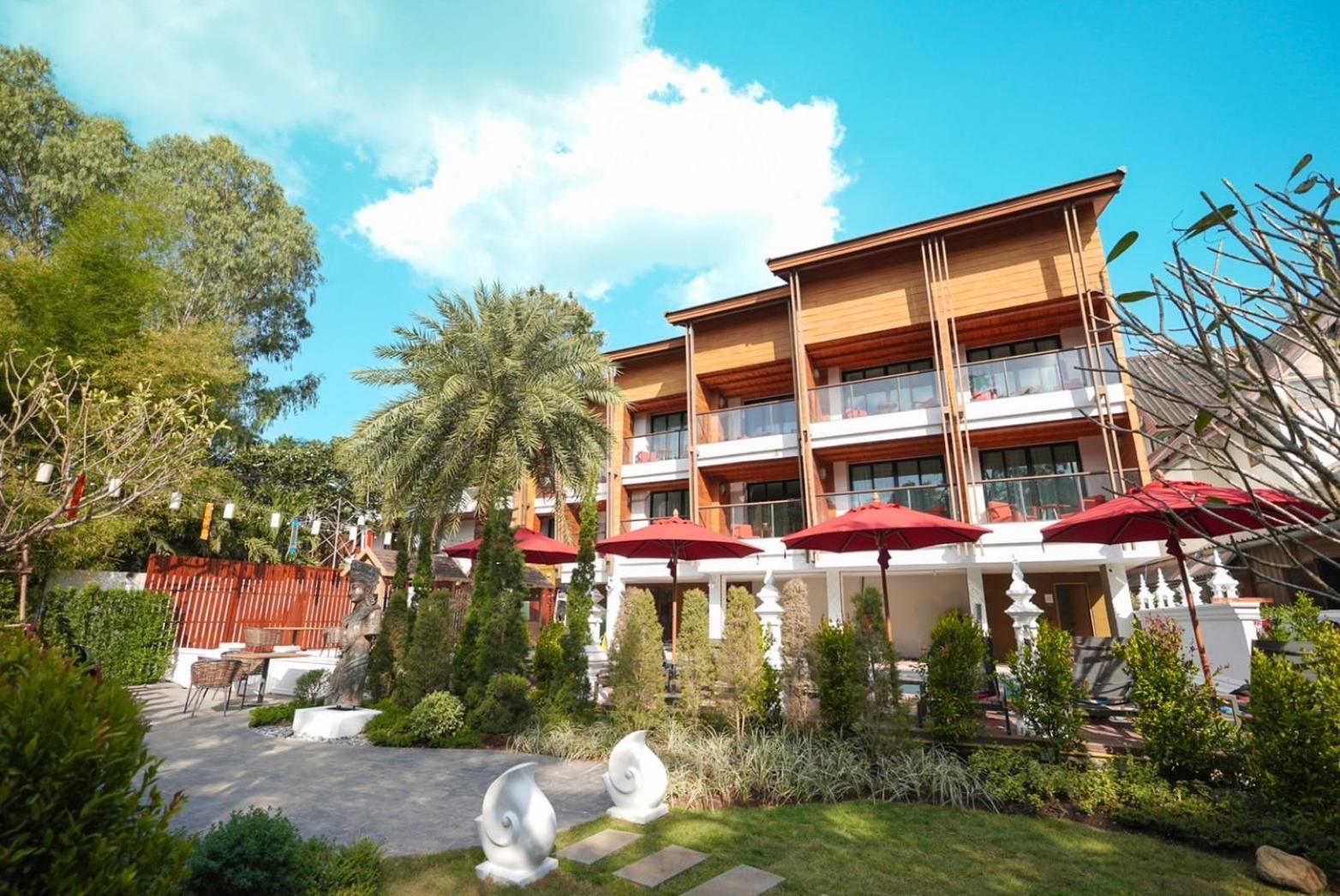 Hotel March & Chiang Mai