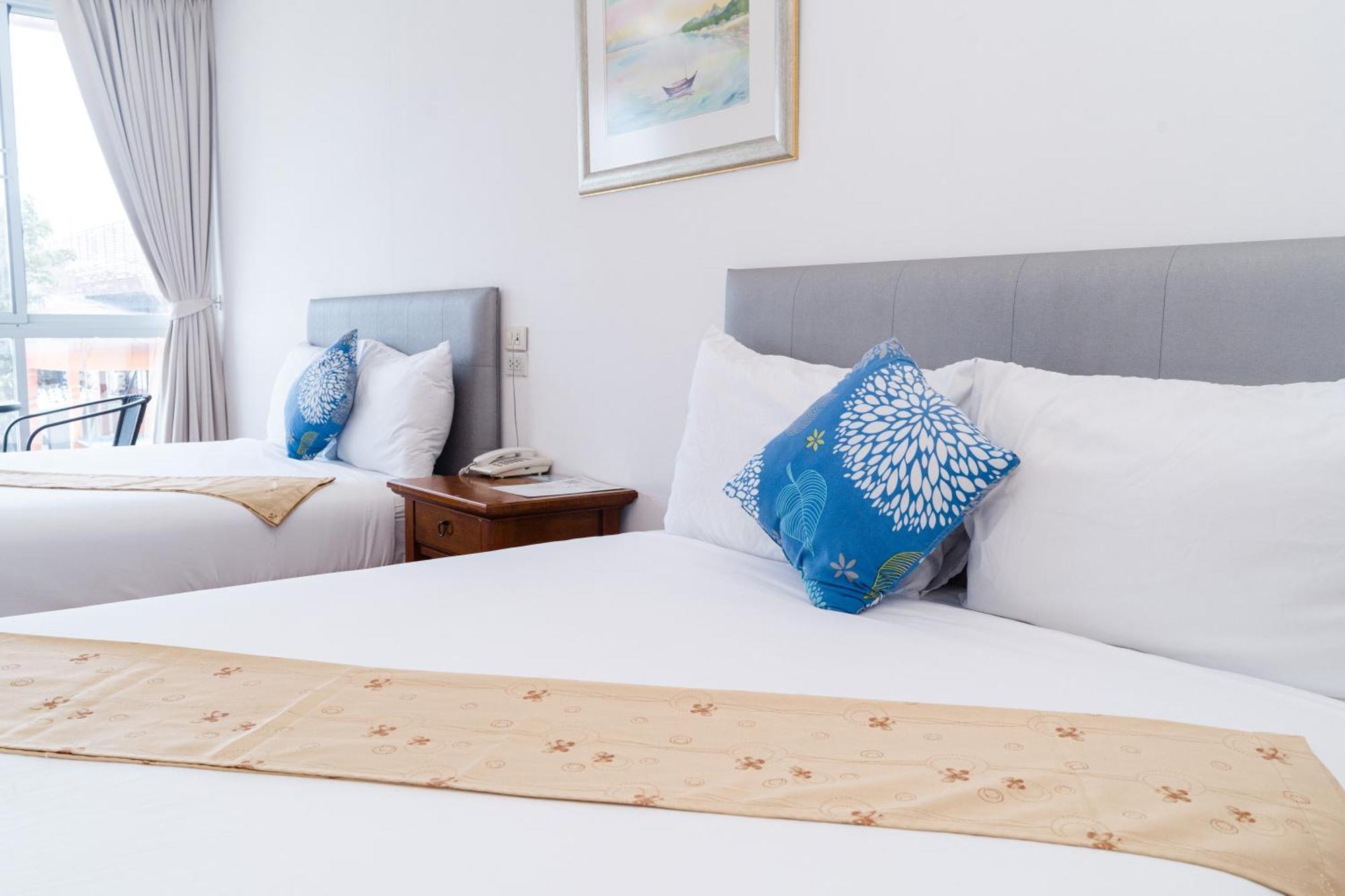 Baan Suan Khun Ta And Golf Hotel