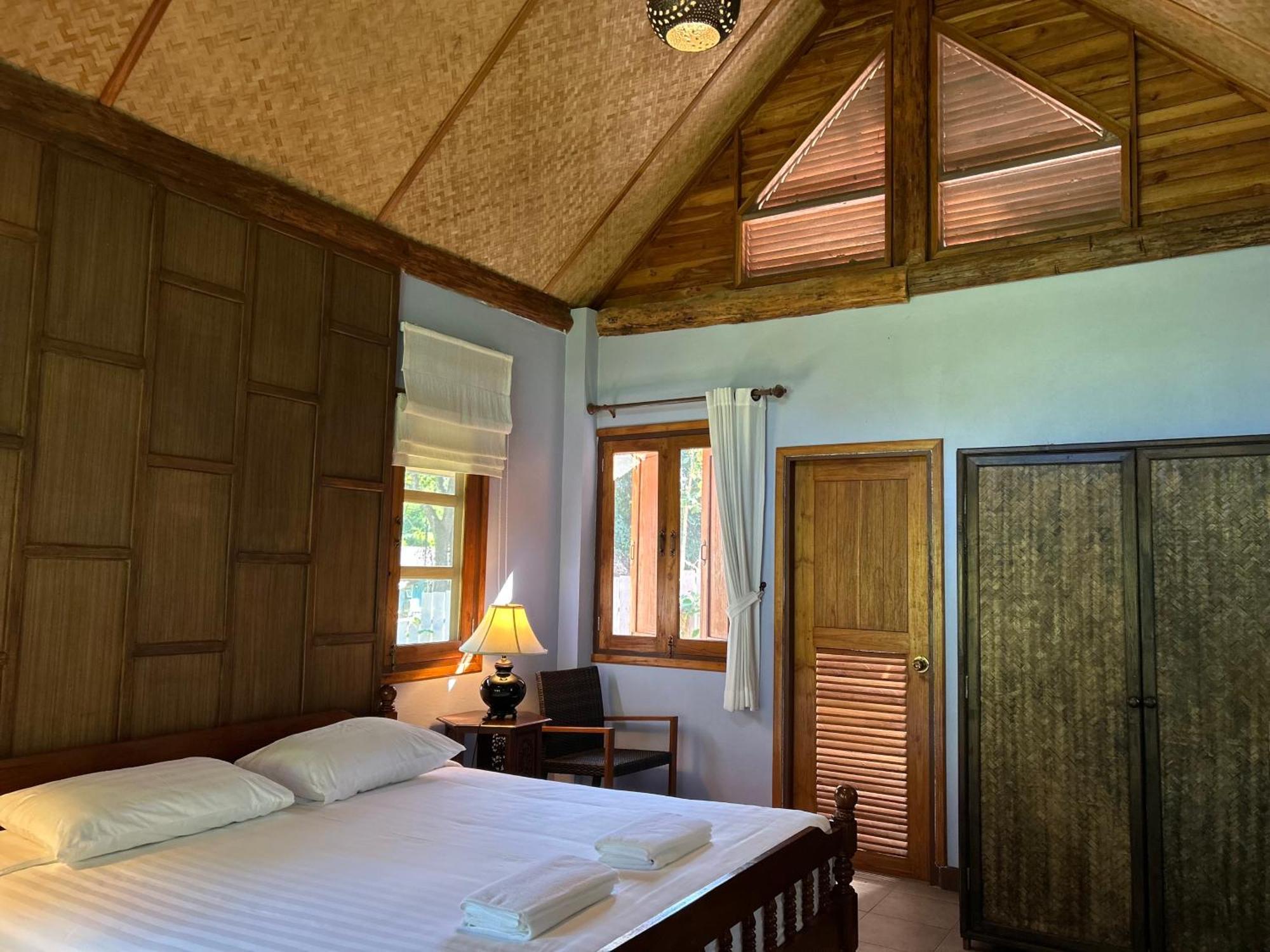 Resort At Chiang Dao, Pooch Lovers