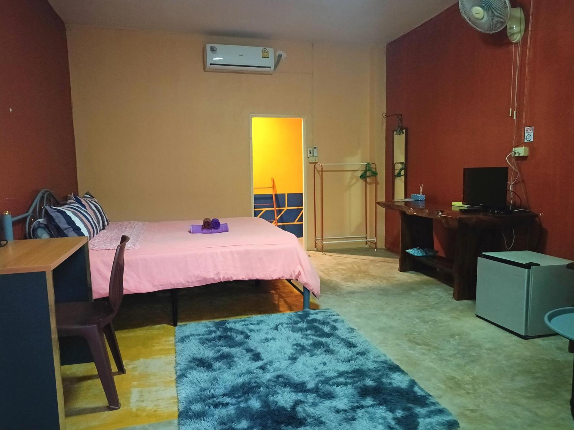Six Nature Hotel 2*