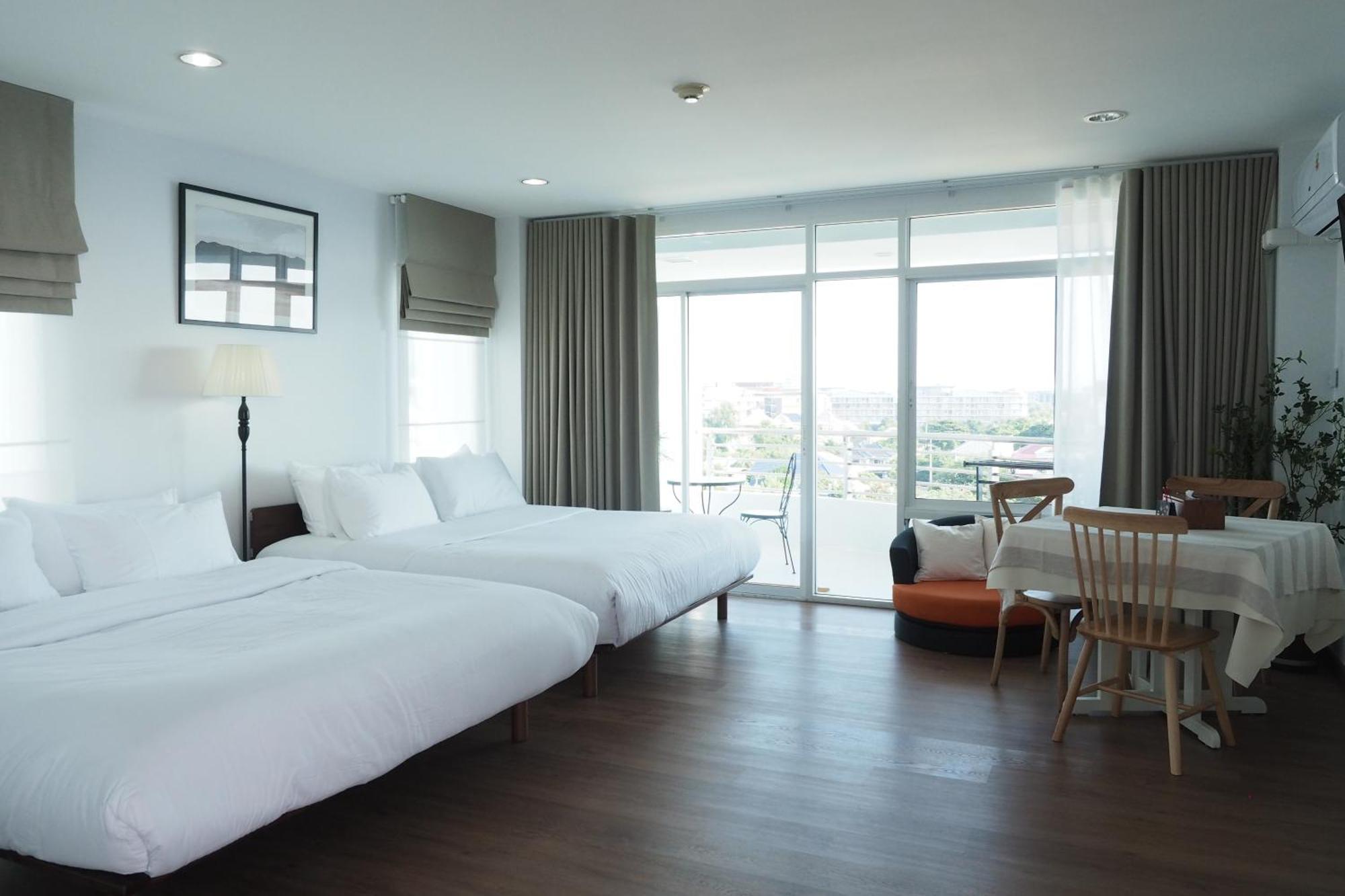 Apartment The By Thanthita Next To Wonnapa Free Bang Saen