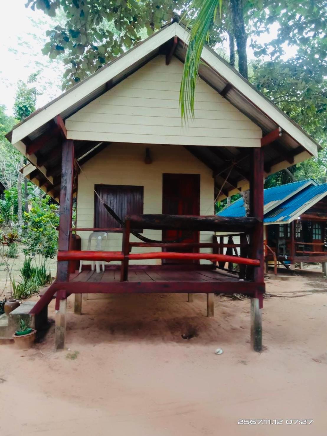 Hotel Koh Phu Valley Koh Jum