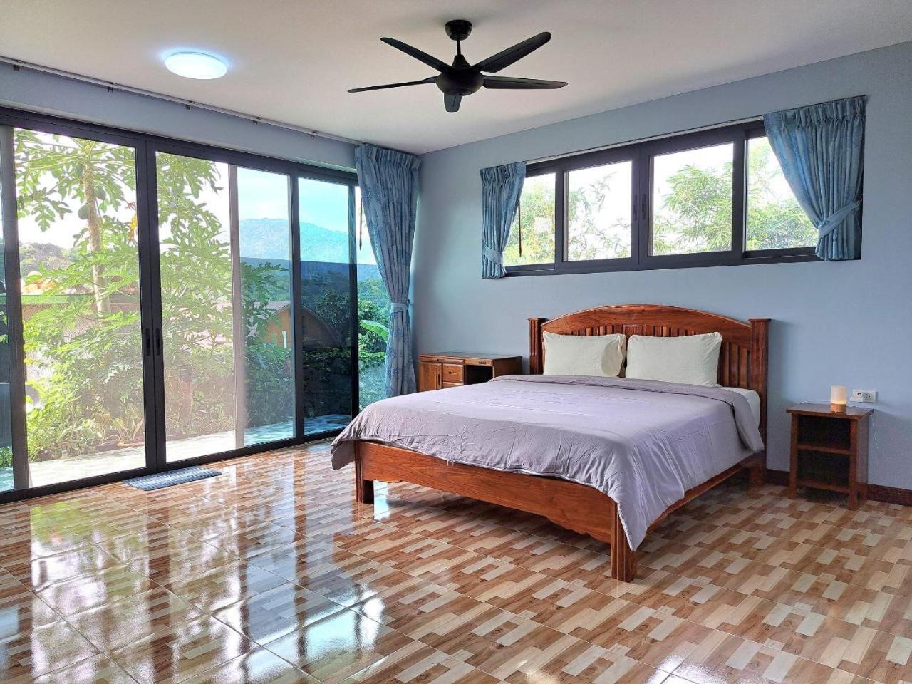 Seaview Eagles Nest Apartamento