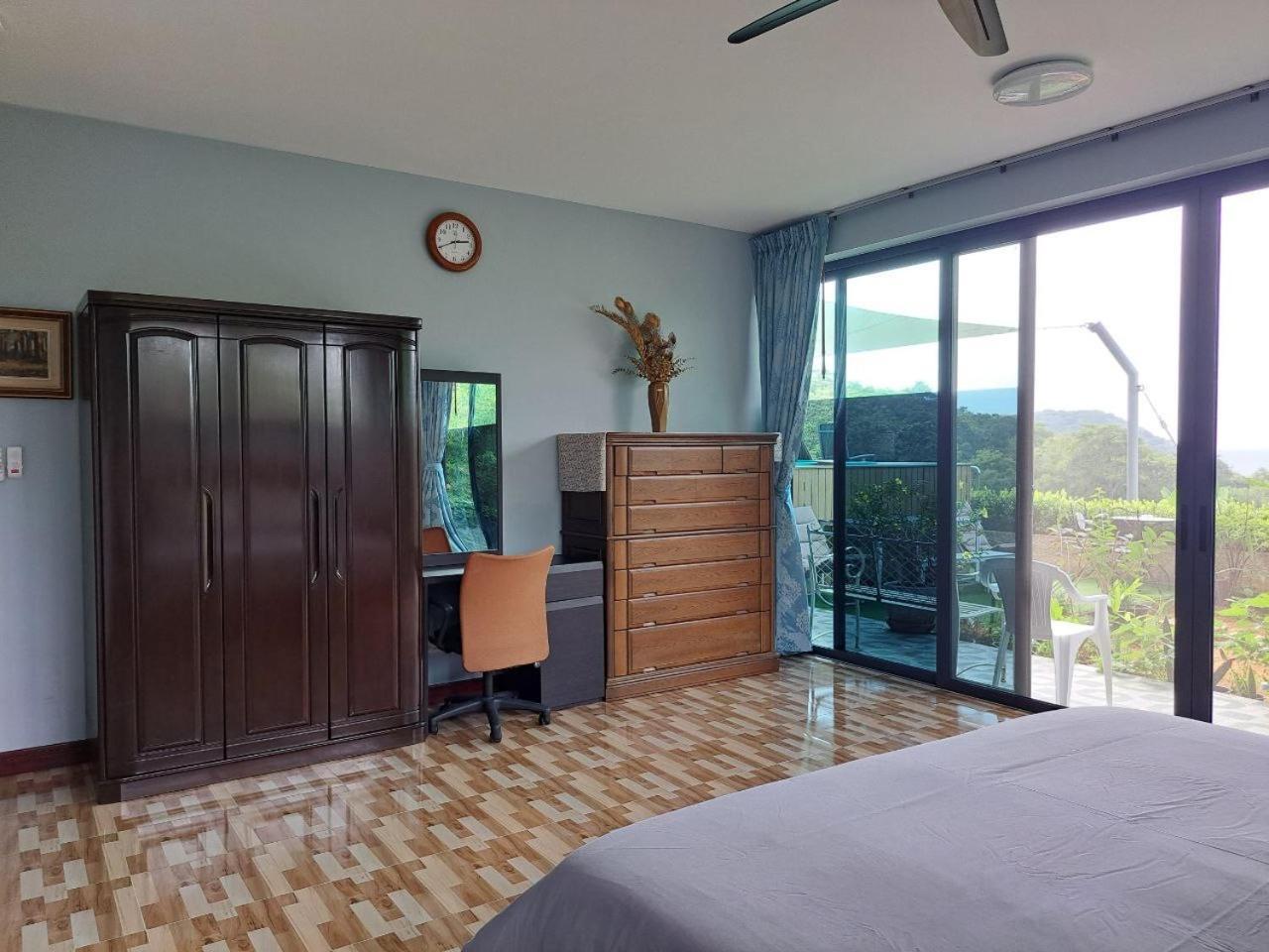 Seaview Eagles Nest Apartamento