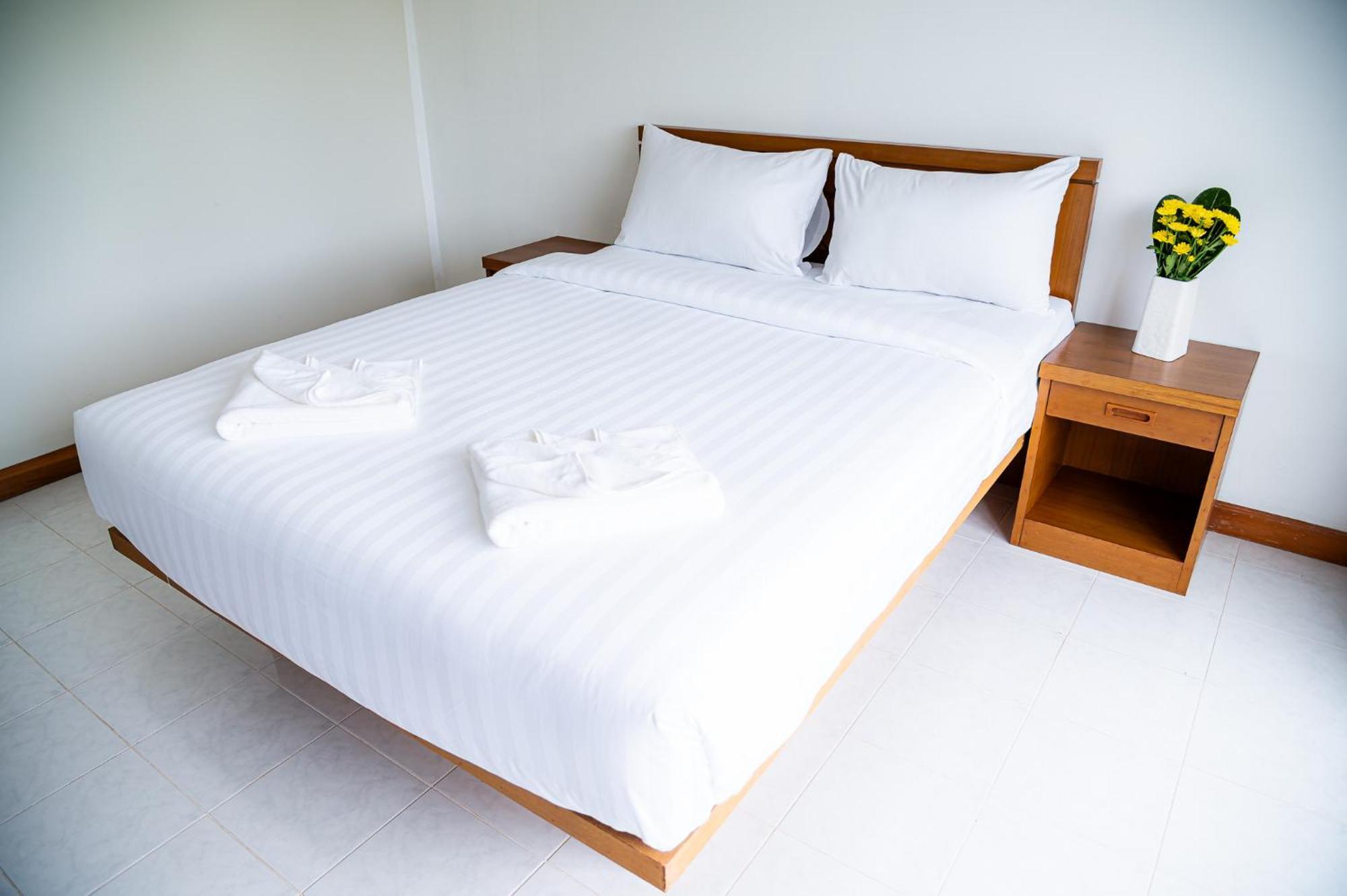 Hotel Diamond Place 3*