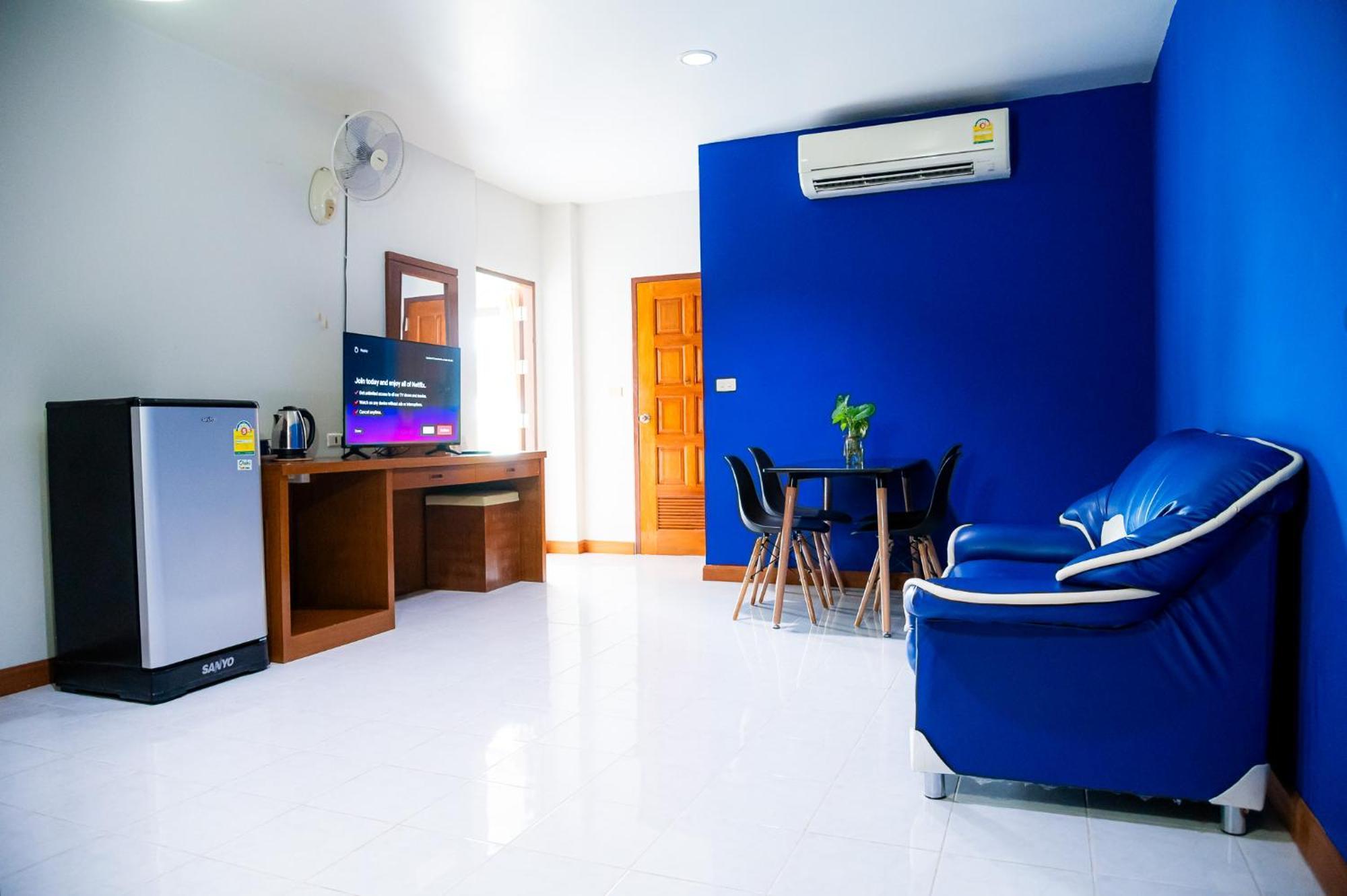 Diamond Place Hotel