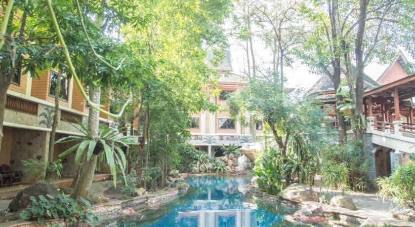 Hotel 100 Islands & 3*