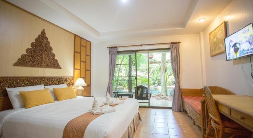 Hotel 100 Islands & 3*