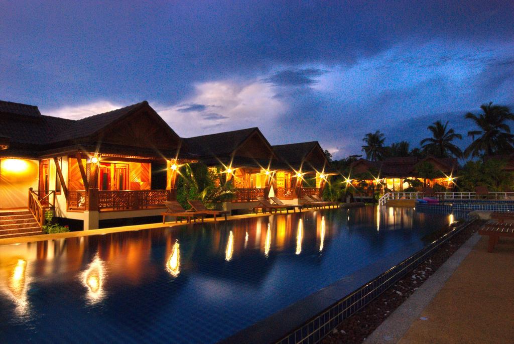 Sangsawan Palace Khaolak Khao Lak
