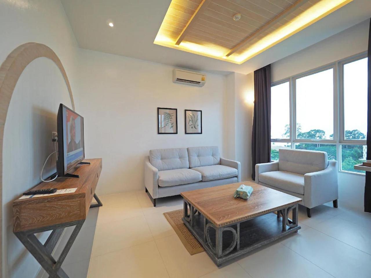 Costa Village Jacuzzi Bangsaray Hotel 3*