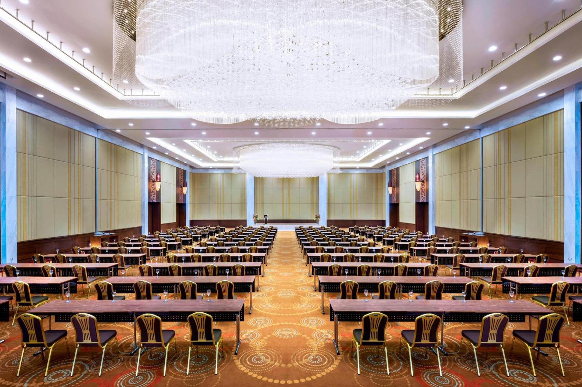 Sheraton Hua Hin & 5* Cha-Am