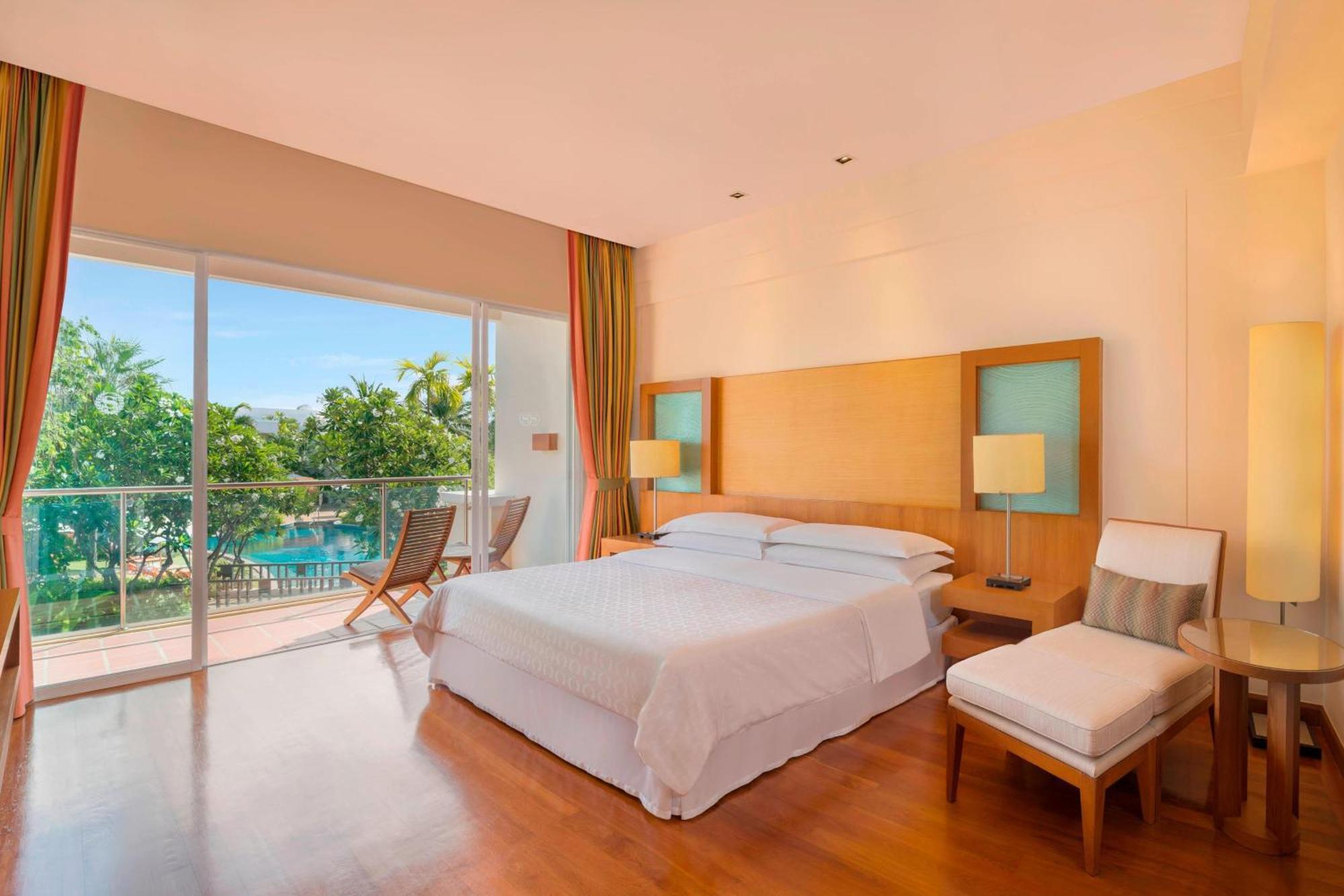 Sheraton Hua Hin & 5* Cha-Am