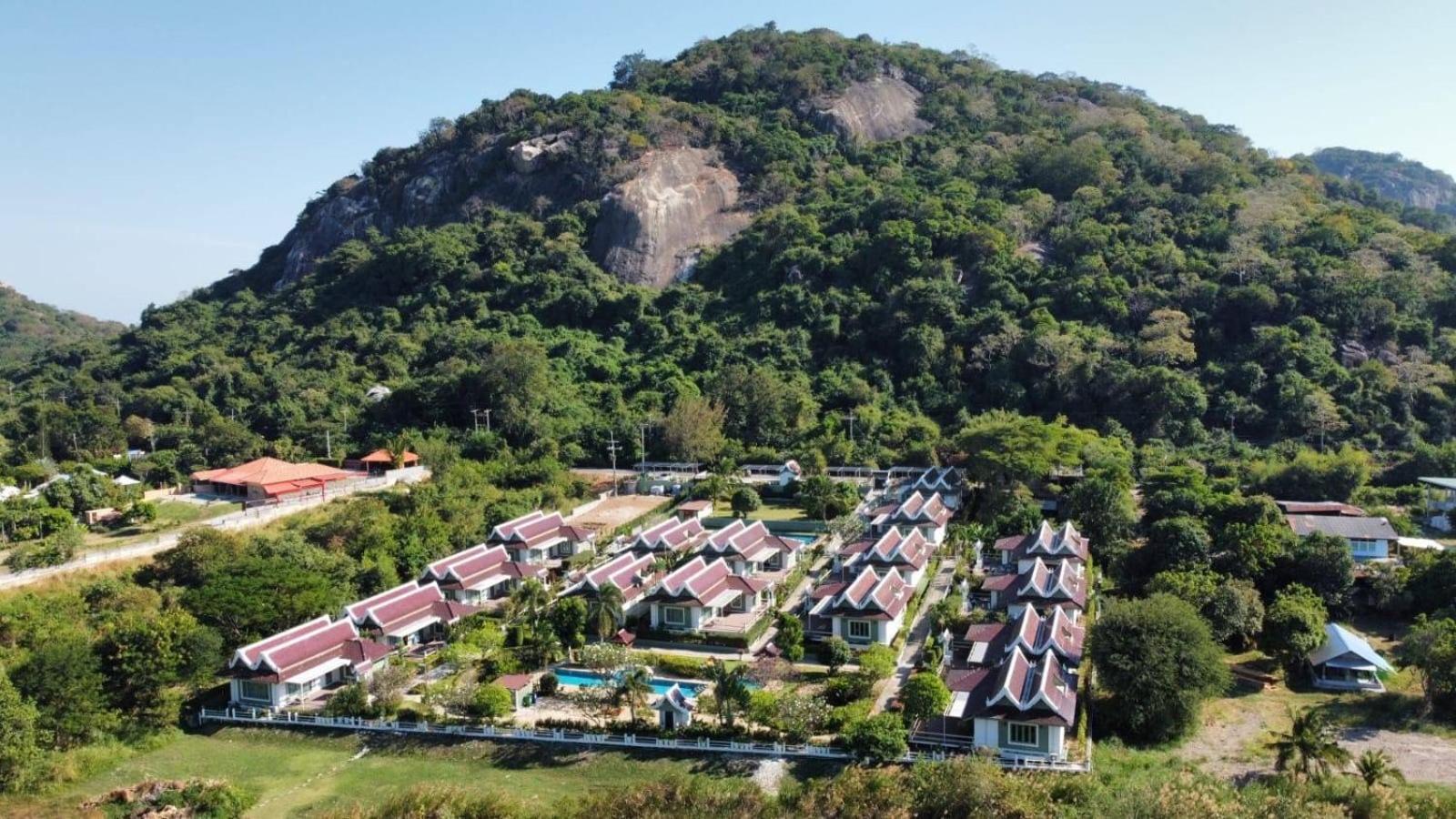 Thirty Degrees In February, Khao Tao, Hua Hin * Khao Tao