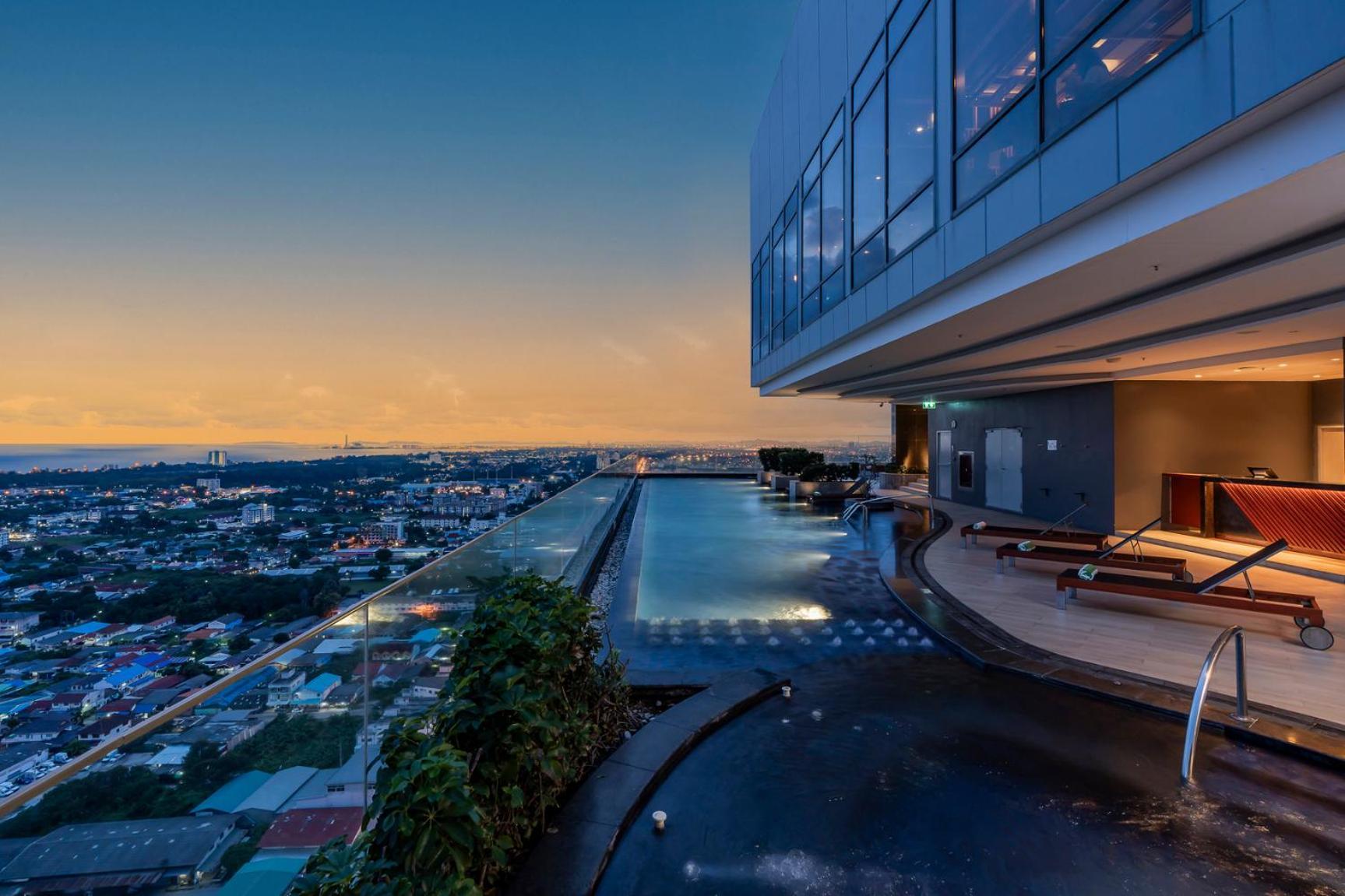 & Centre By Ihg 5*