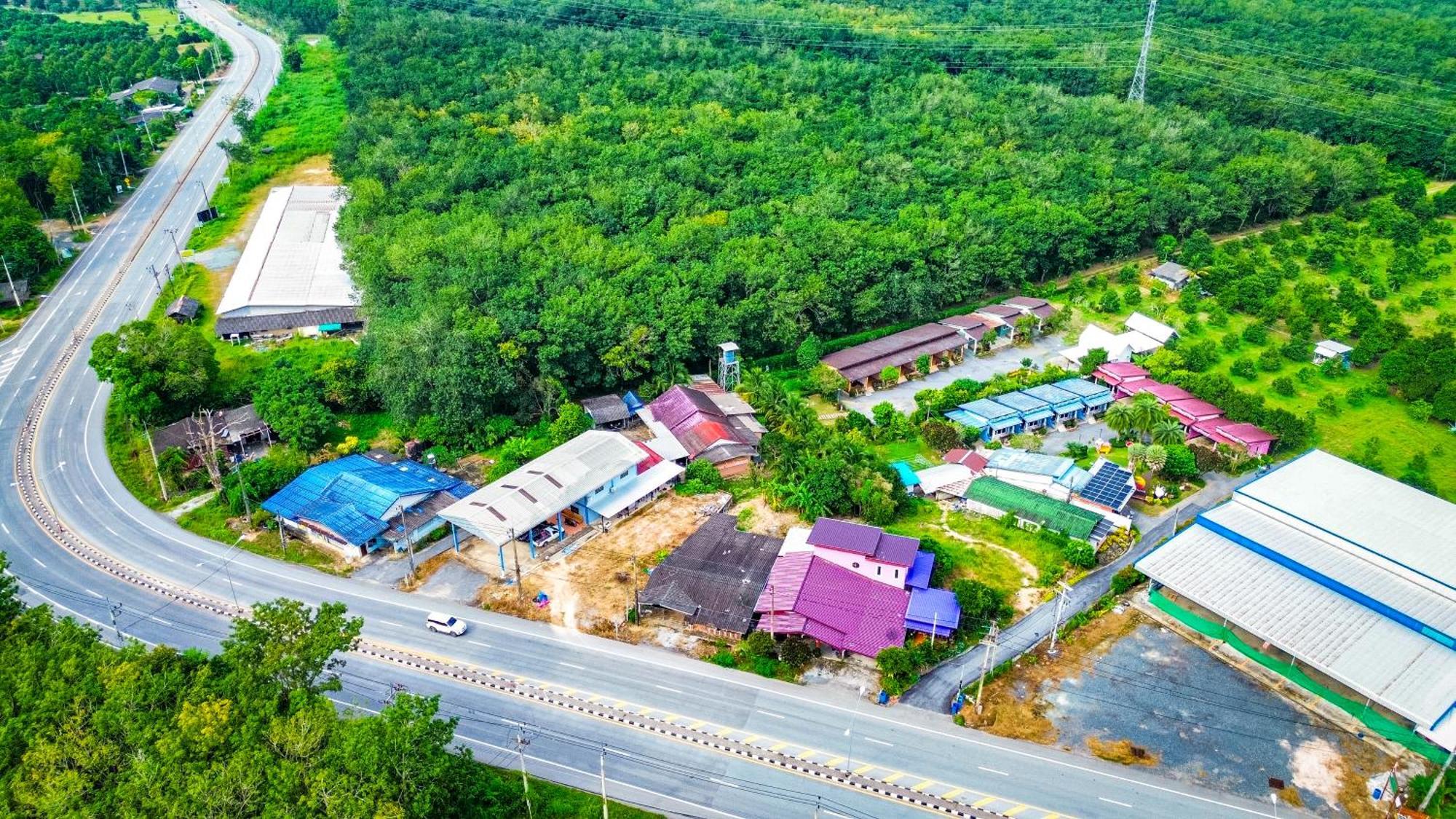 Baan Suan Mee Tang Resort 3*