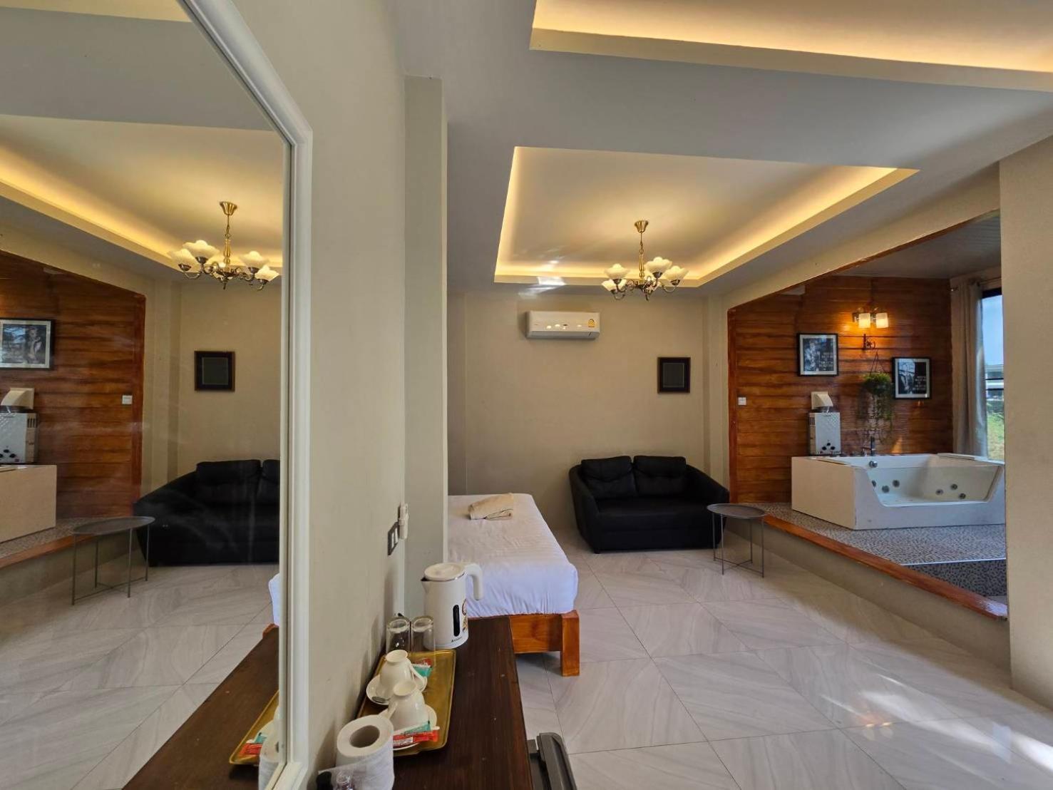 Krin Hotel 3*