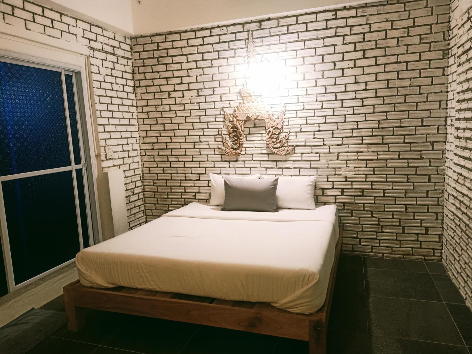 Anodash Homestay *