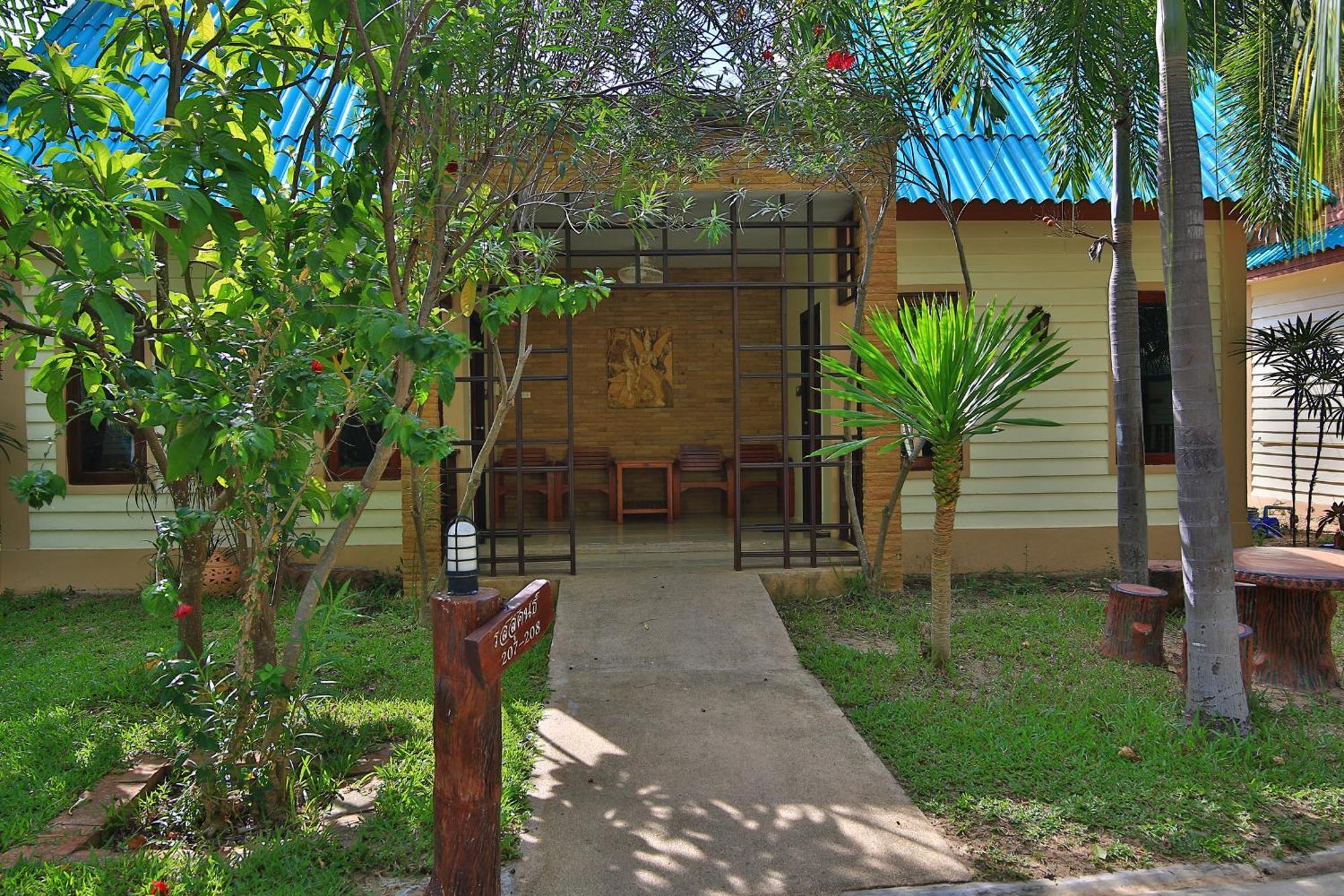 The Resort 3*