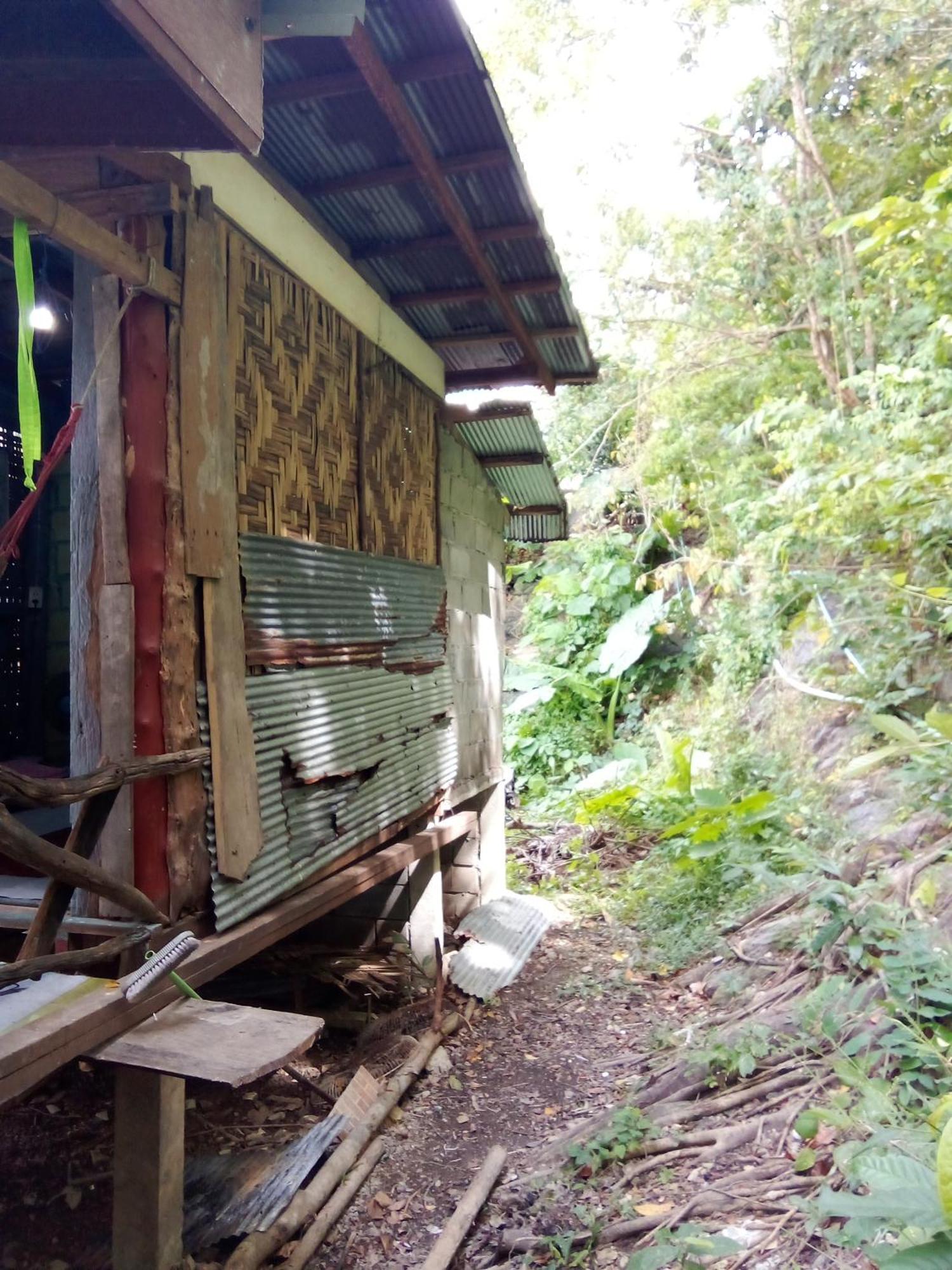 The Rock Hut & House Koh Lanta
