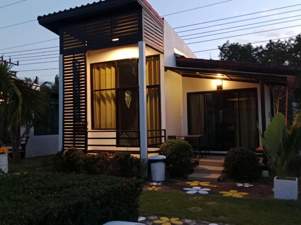 Sweet Garden Home Resort Resort