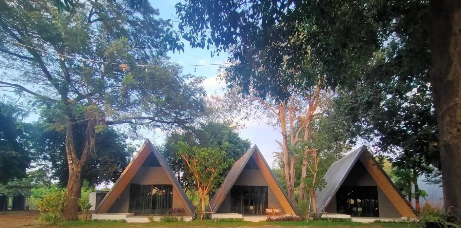 Manta Resort *