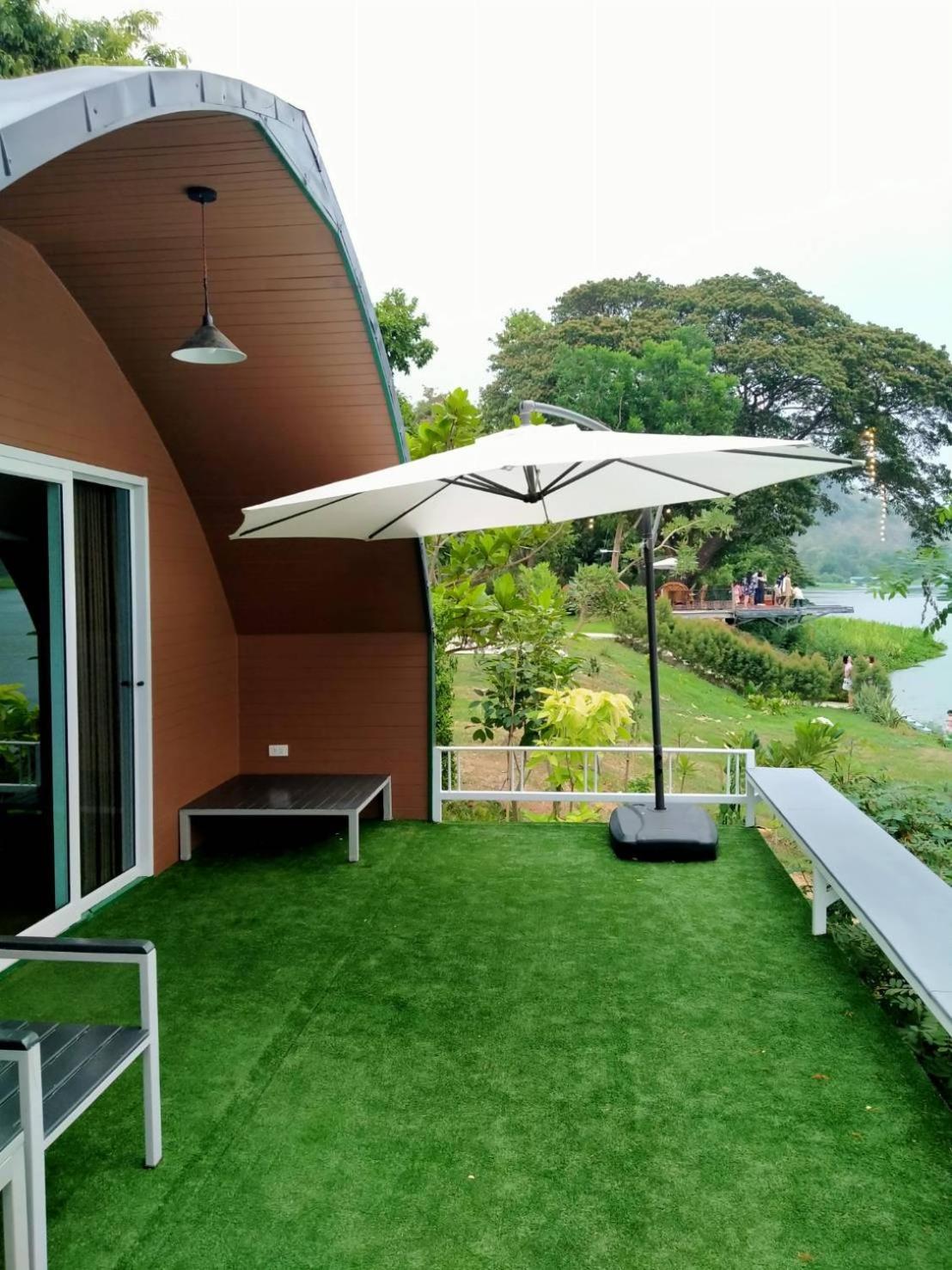 Manta Resort