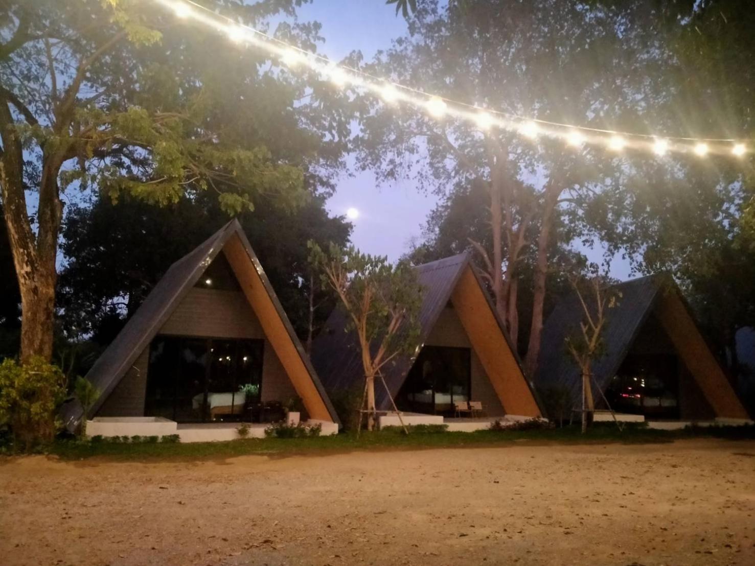 Manta Resort *