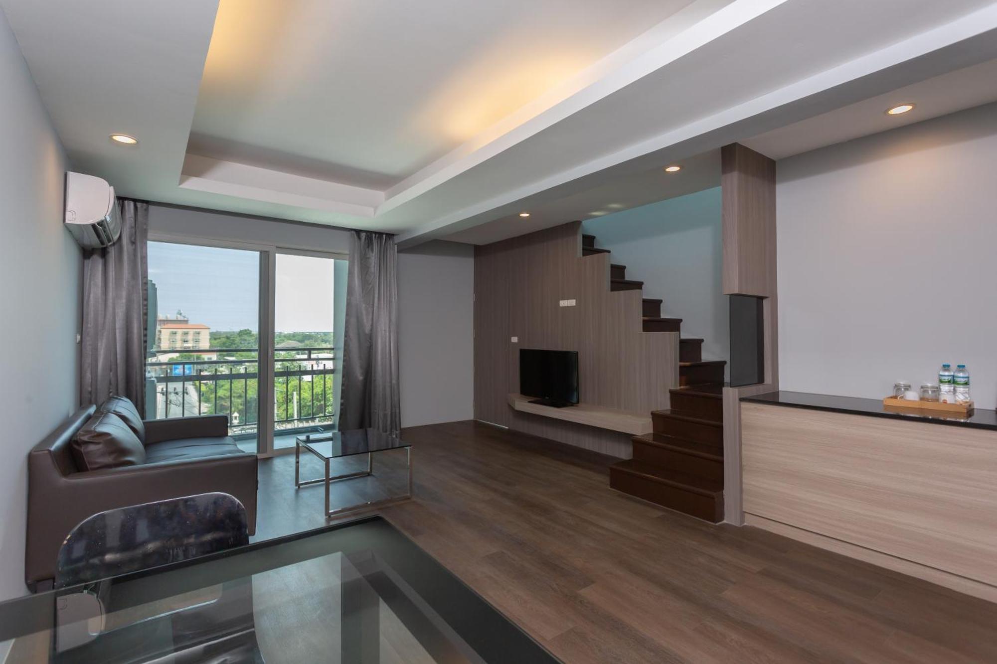 Hotel Tisha Bang Bo