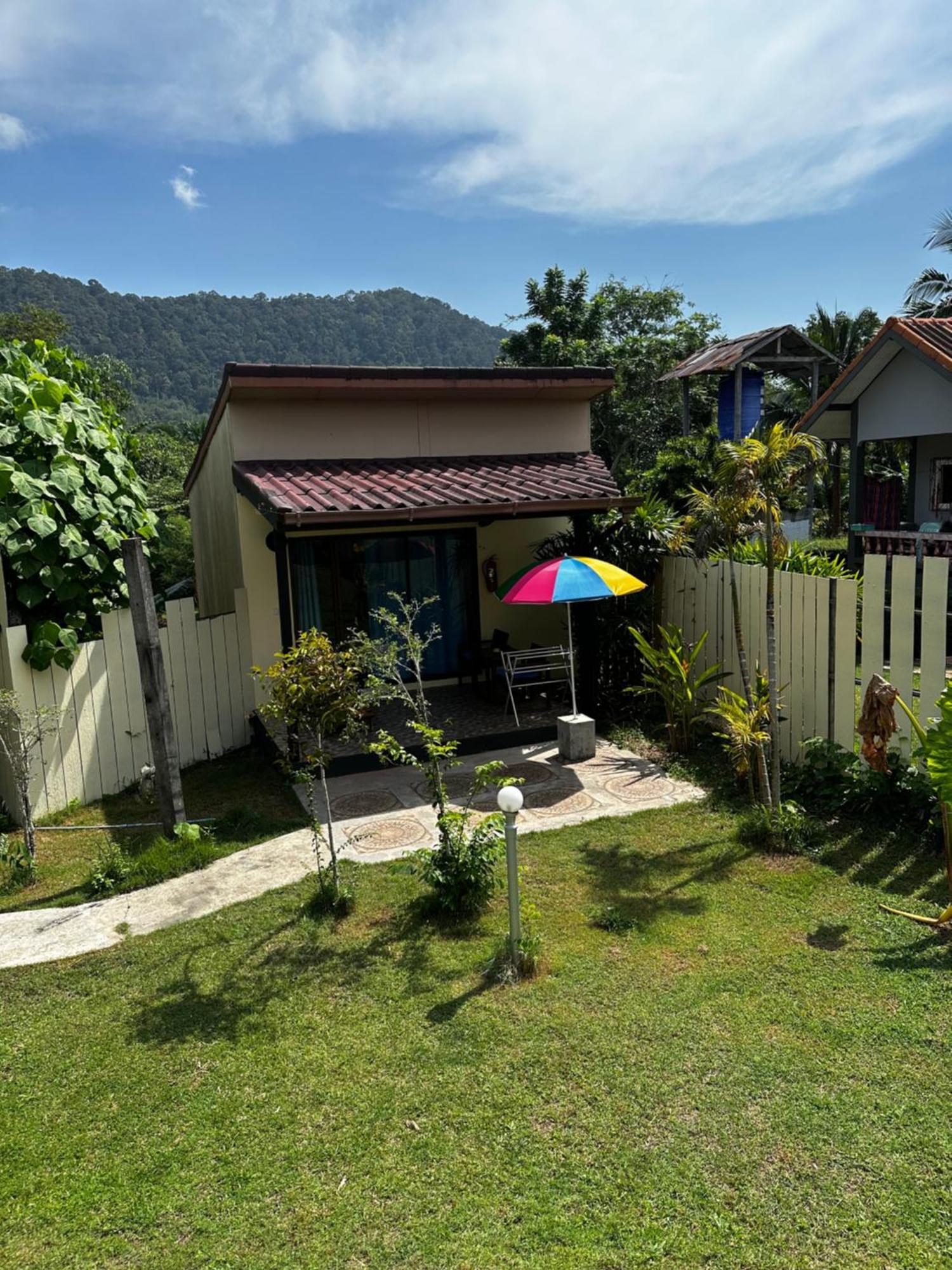 Escape-cabins * Koh Lanta