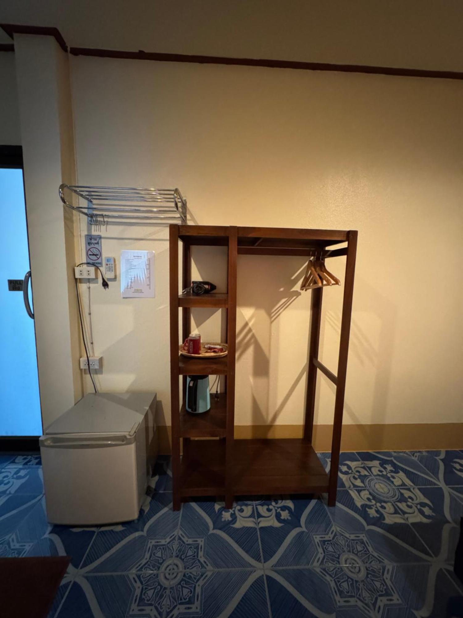 Baan Klong House Guest house