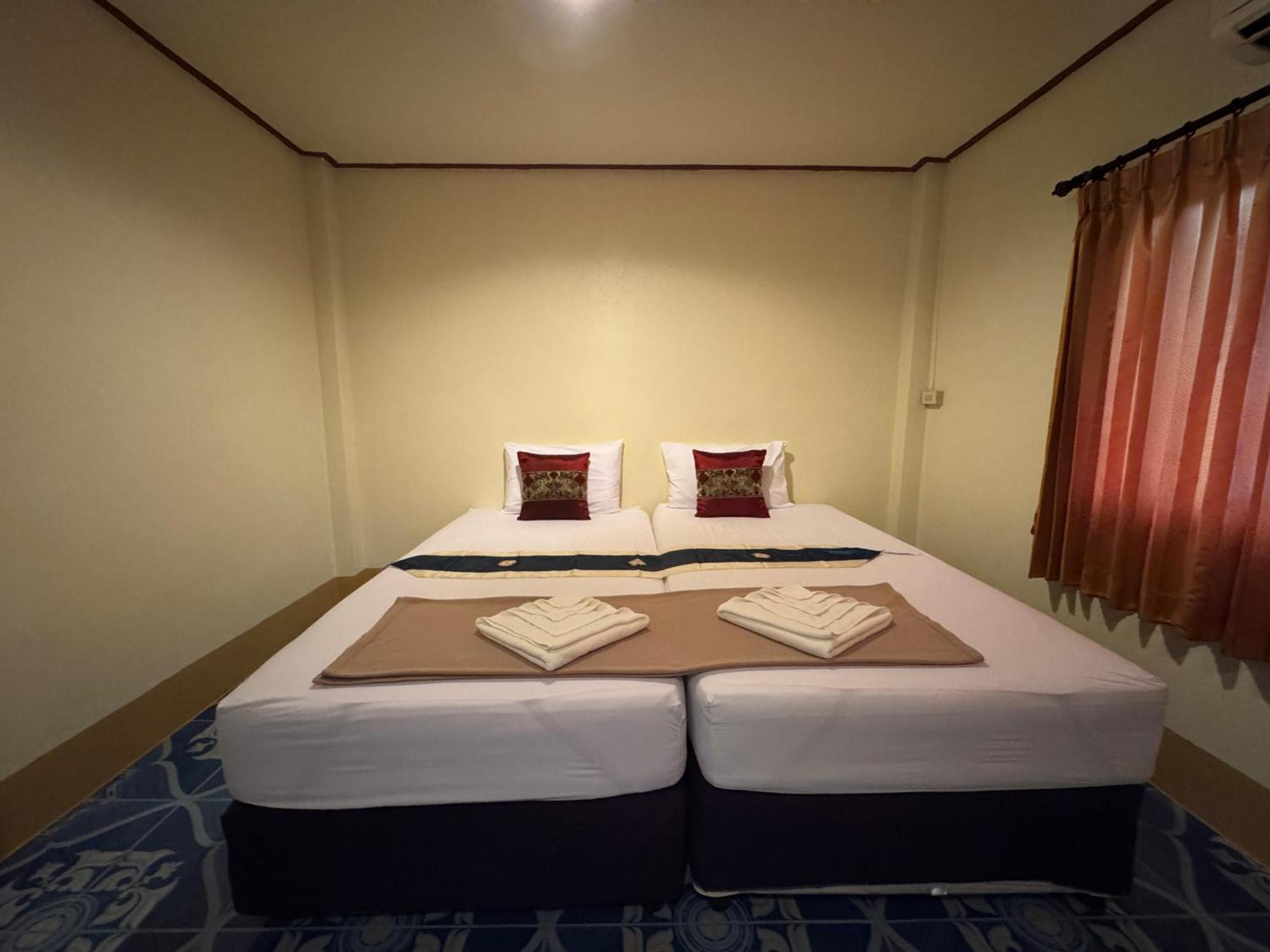 Baan Klong House Baan Khai