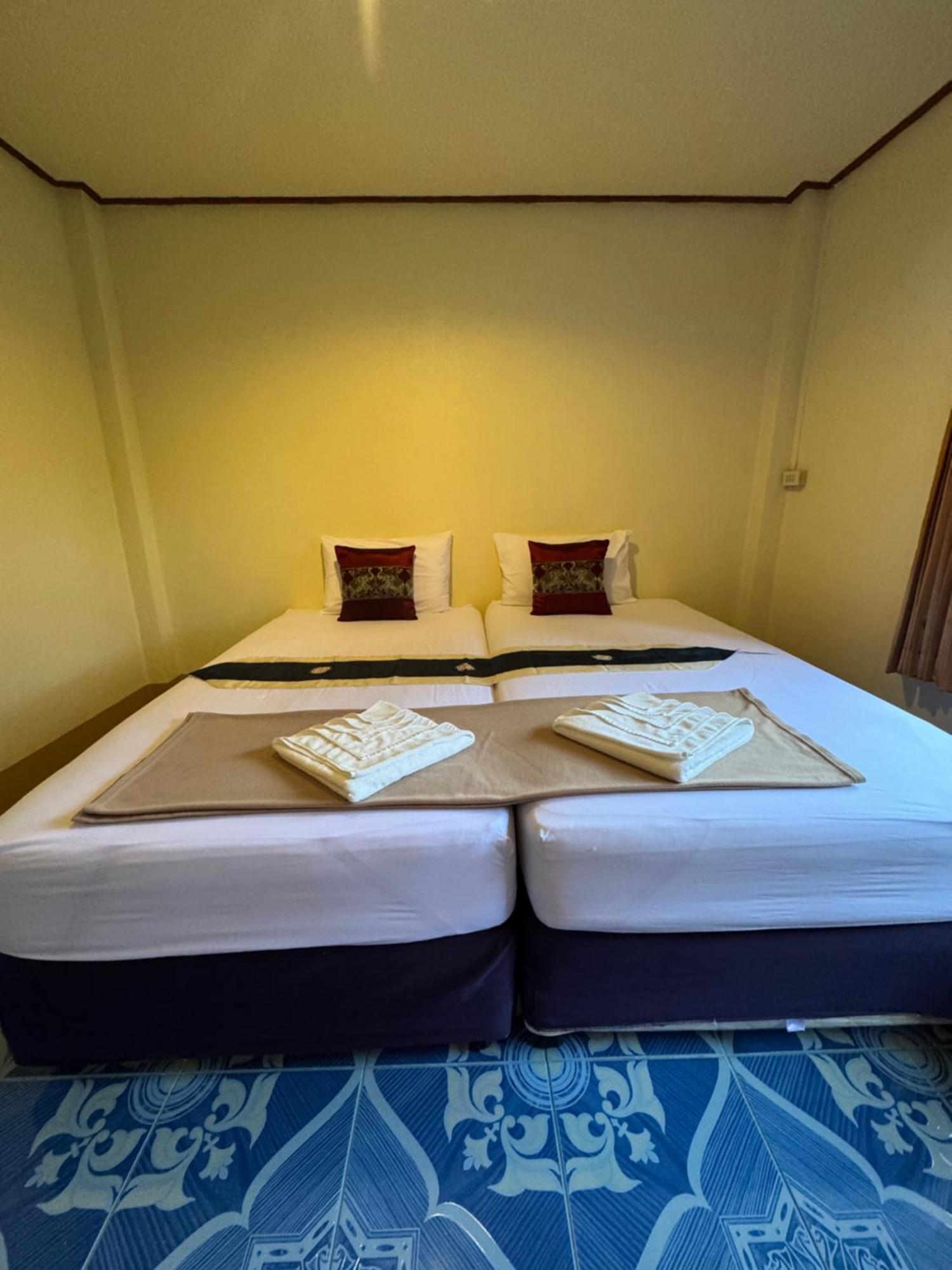 Baan Klong House Guest house