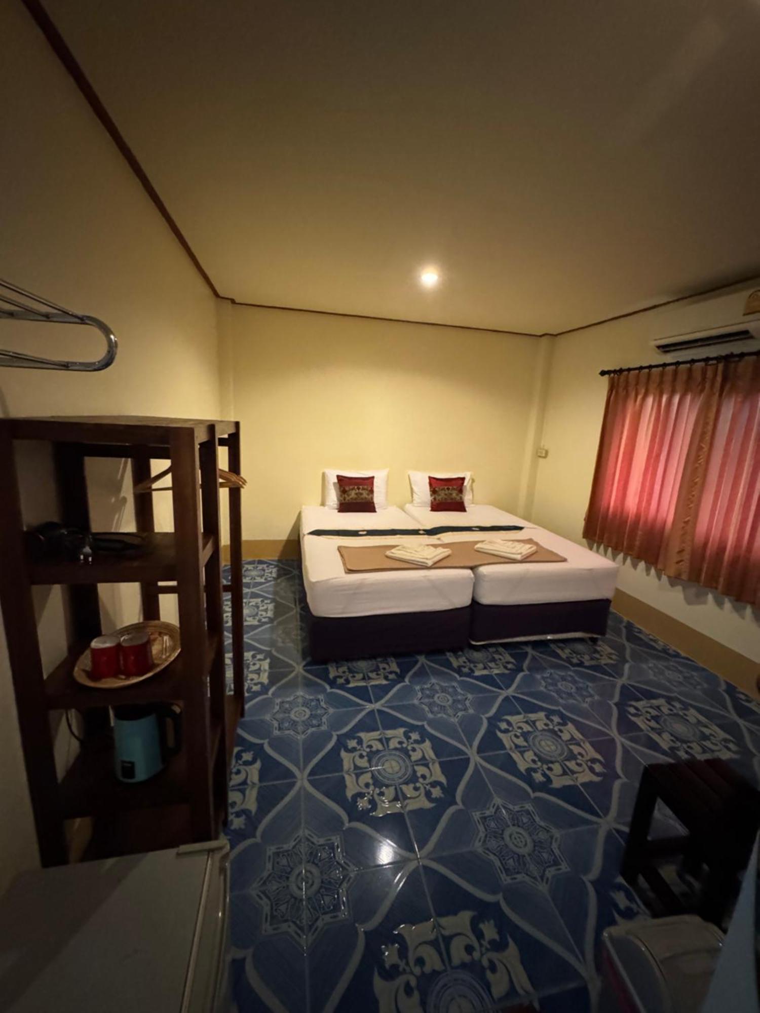 Guest house Baan Klong House *