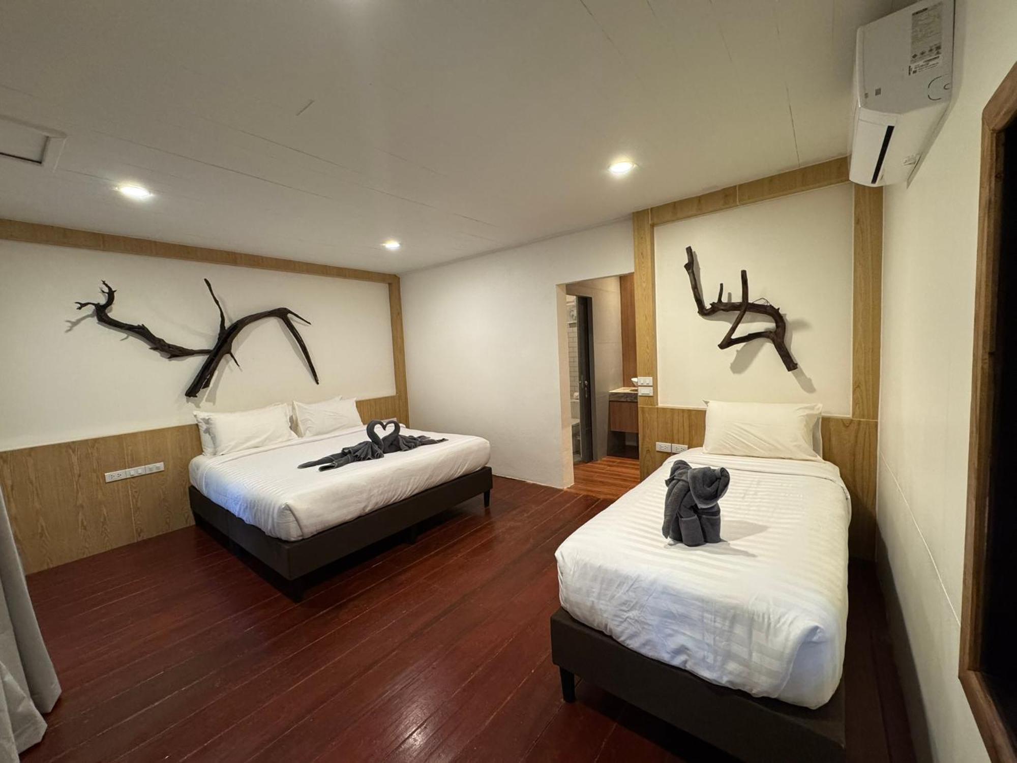 Resort Marina Ranong Koh Phayam