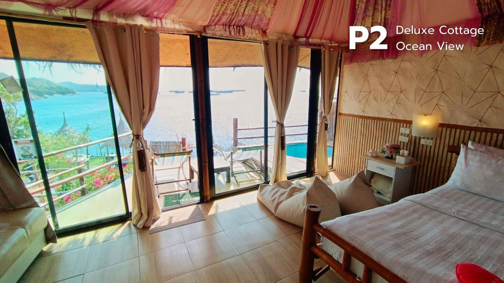 Pareehut Villa Ko Si Chang