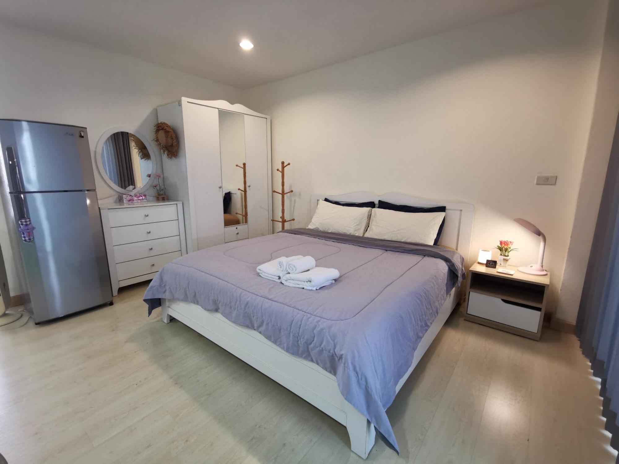 The Sea View 327-62 Floor-free Netflix