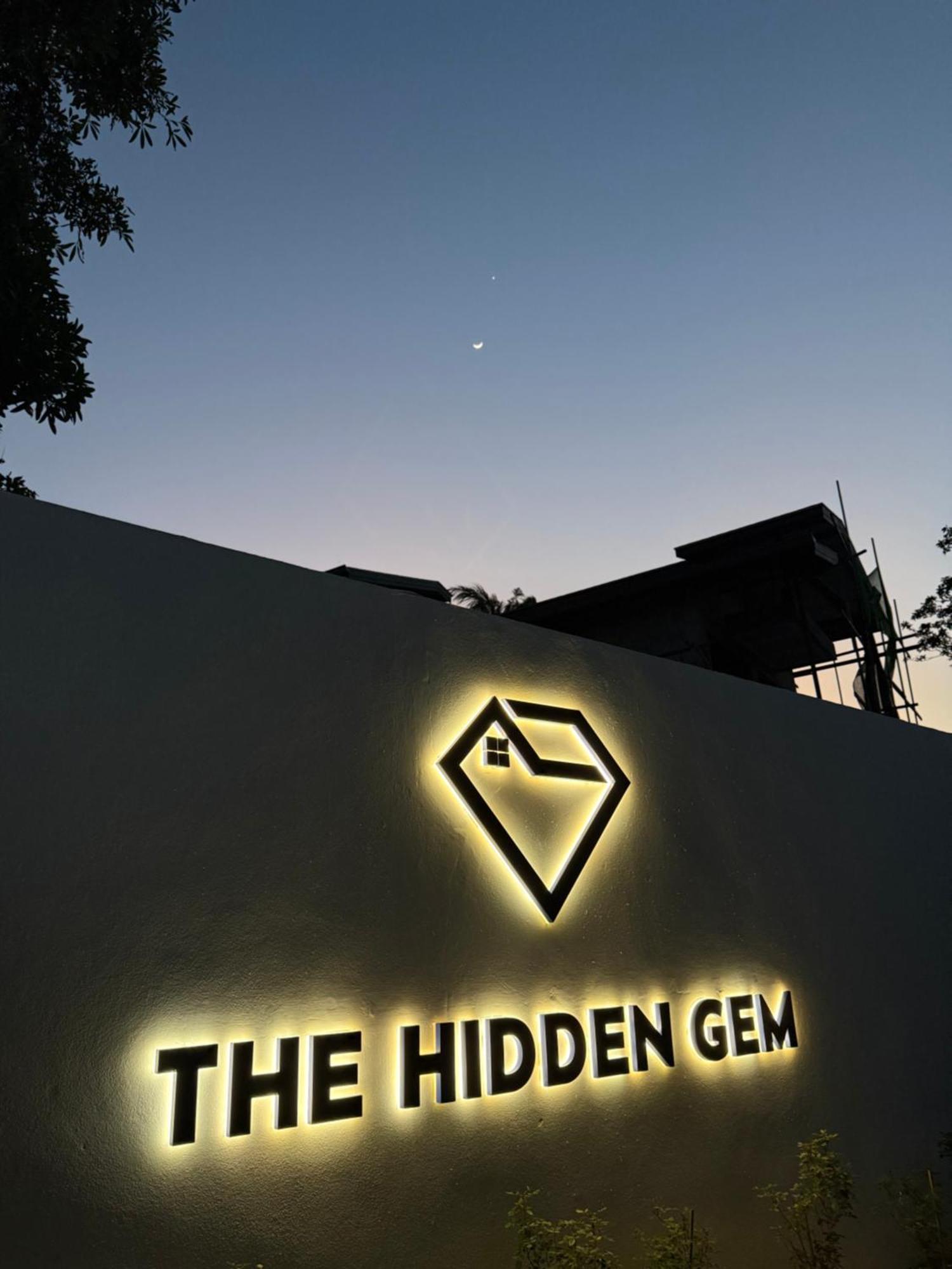 The Hidden Gem * Koh Tao