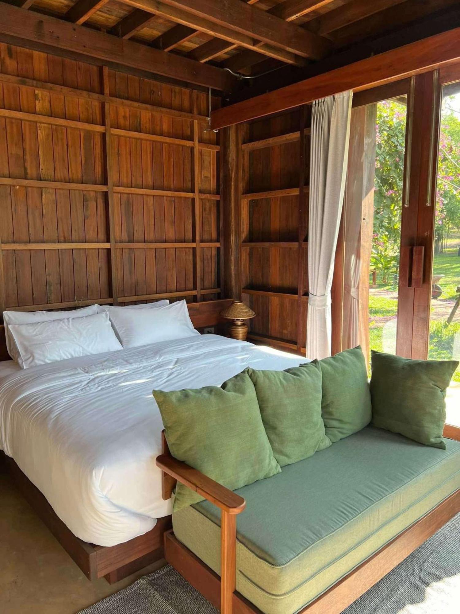 Resort Nachan The Antique Courtyard