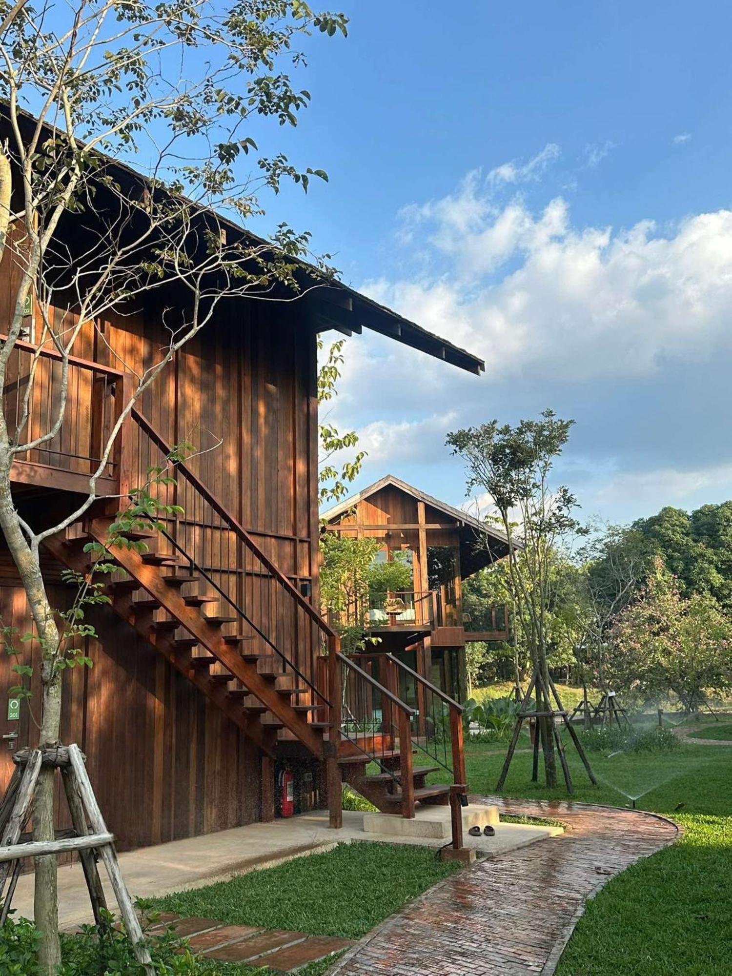 Resort Nachan The Antique Courtyard *