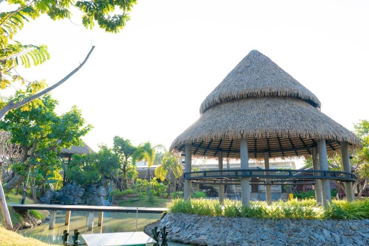 Resort Jintana 3*