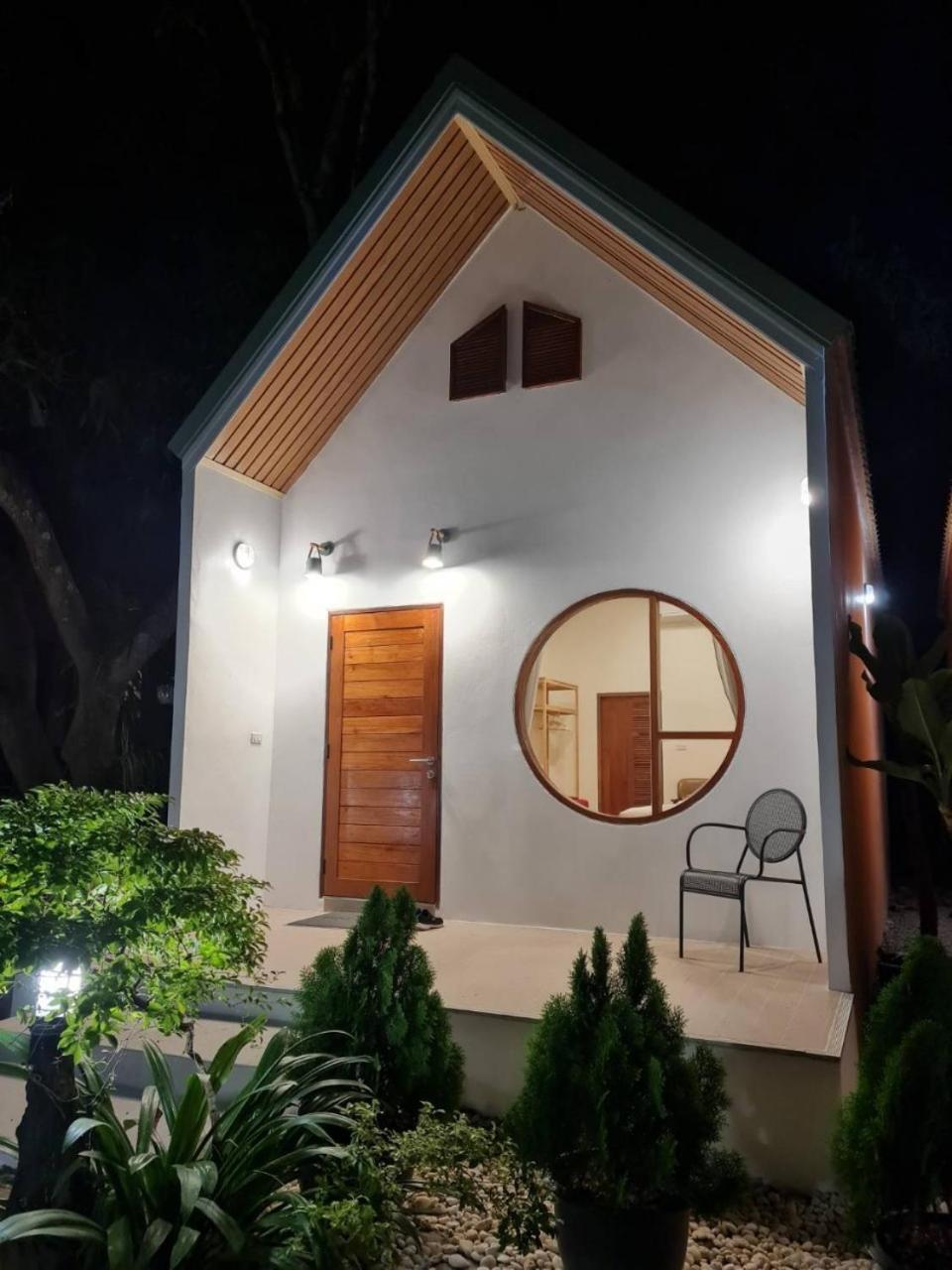 Baan Pong Tara Resort Suan Phueng