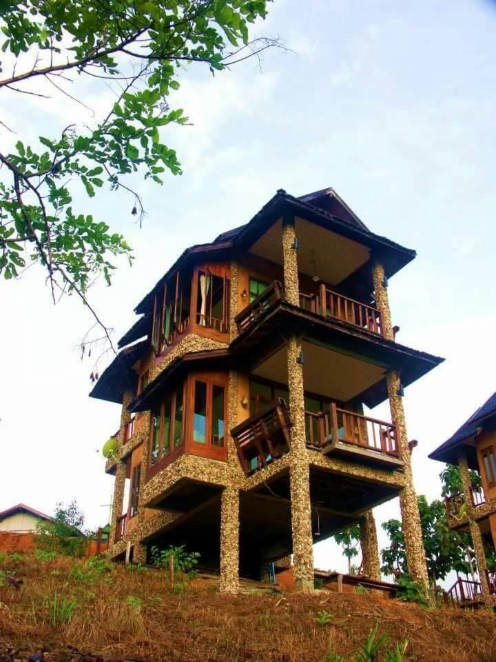 Resort Khunyuam