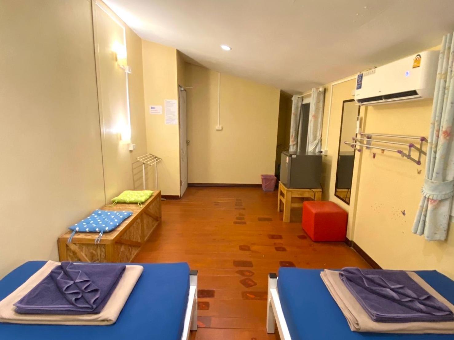 Hostel Anya House *