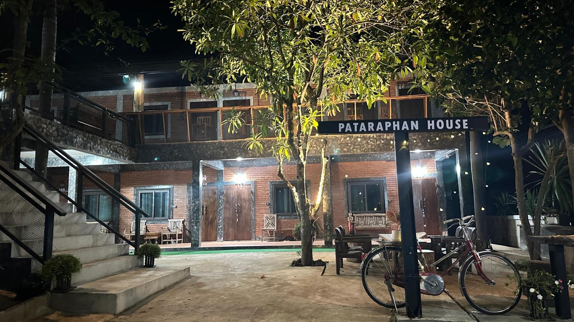 Resort Ban Pataraphan: Traditional Thai Retreat In Khunyuam, Maehongson