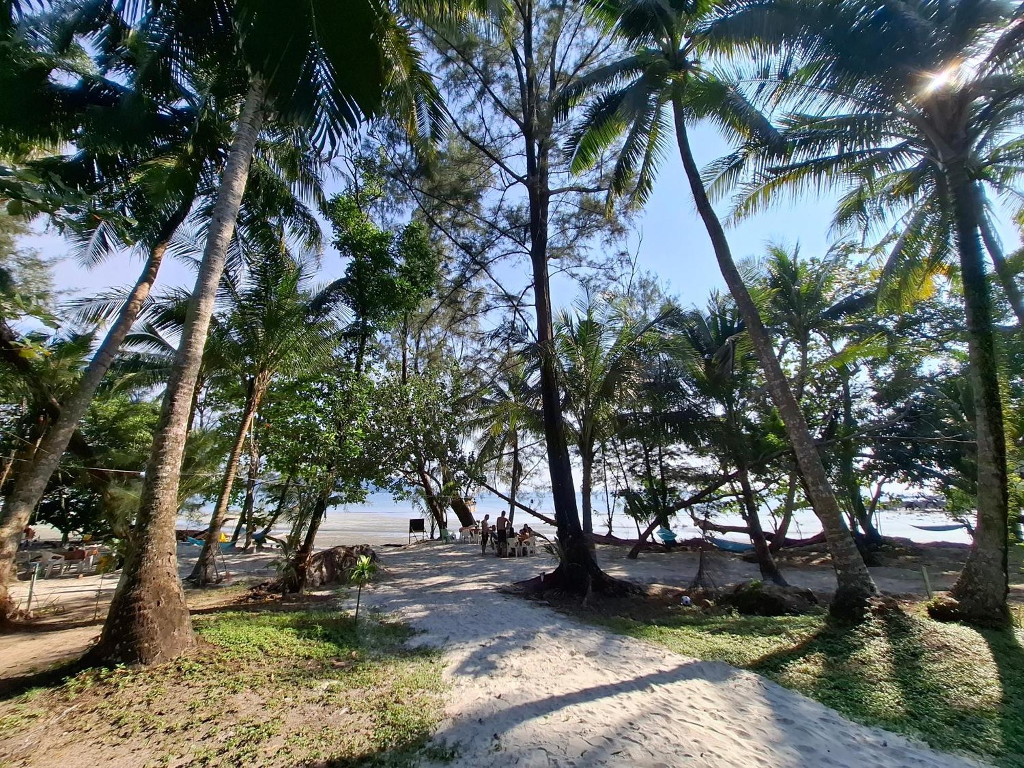 Baan Suan Kayoo 1 Long Aow Yai Resort Koh Phayam