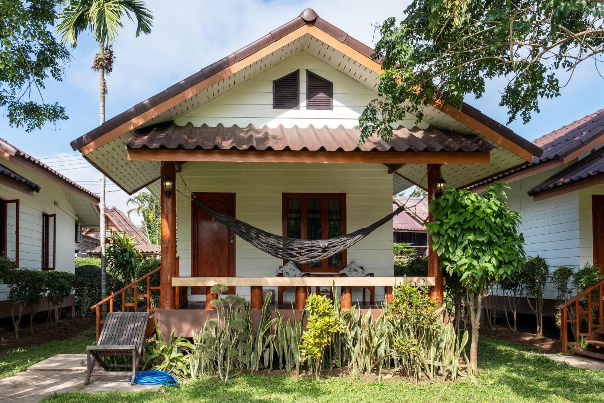 The Nest House Resort *
