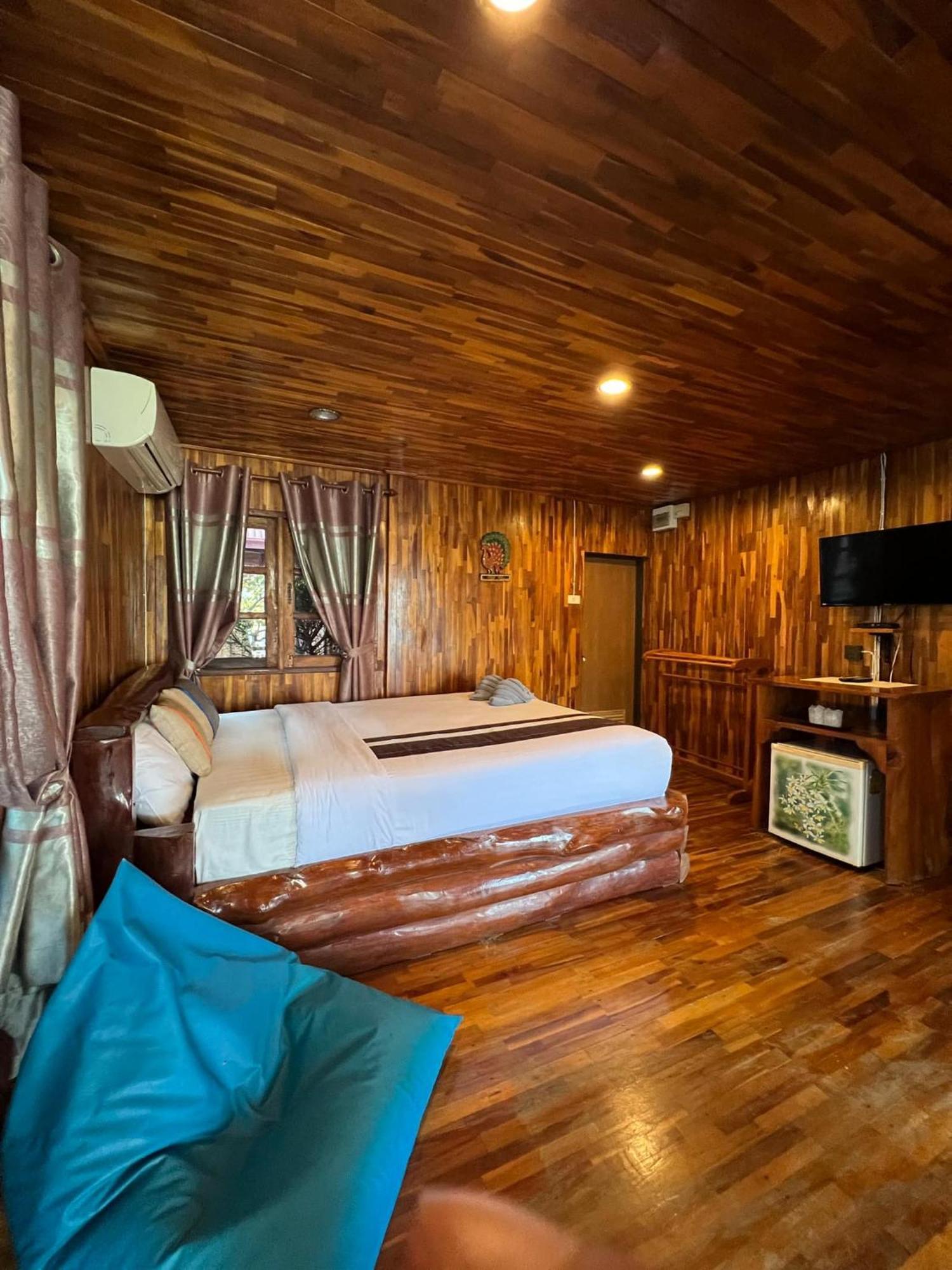 Homebeach Resort Ko Lan