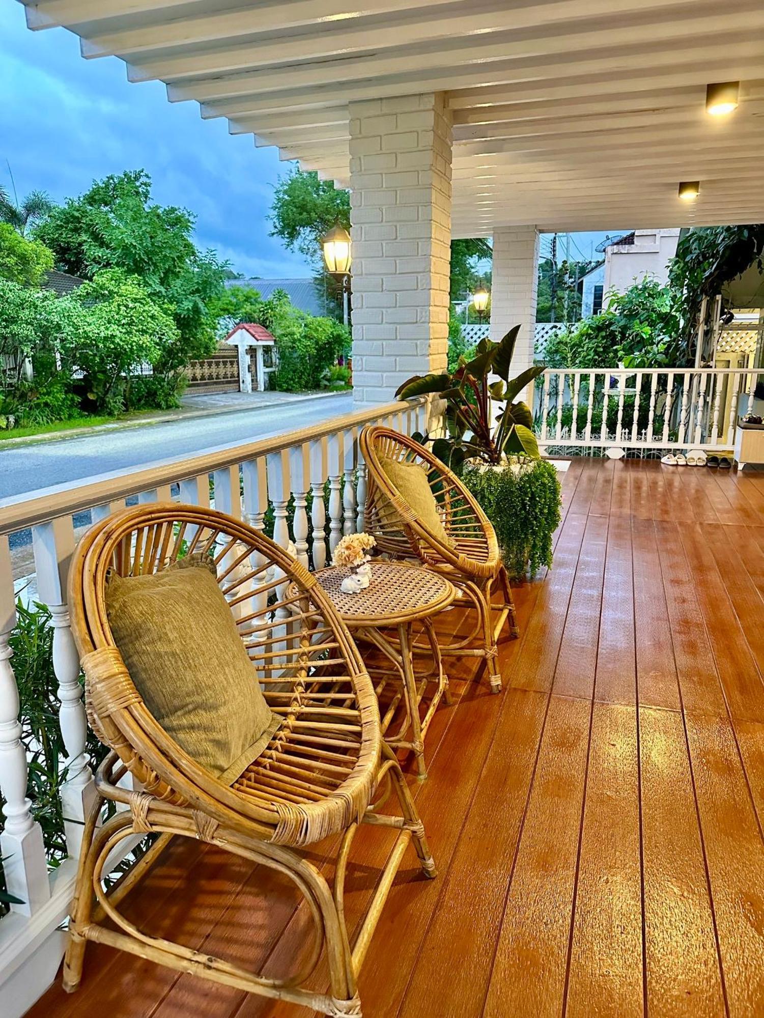 Hotel เซน บัลโคนี่ เฮ้าส์ ระนอง 2*