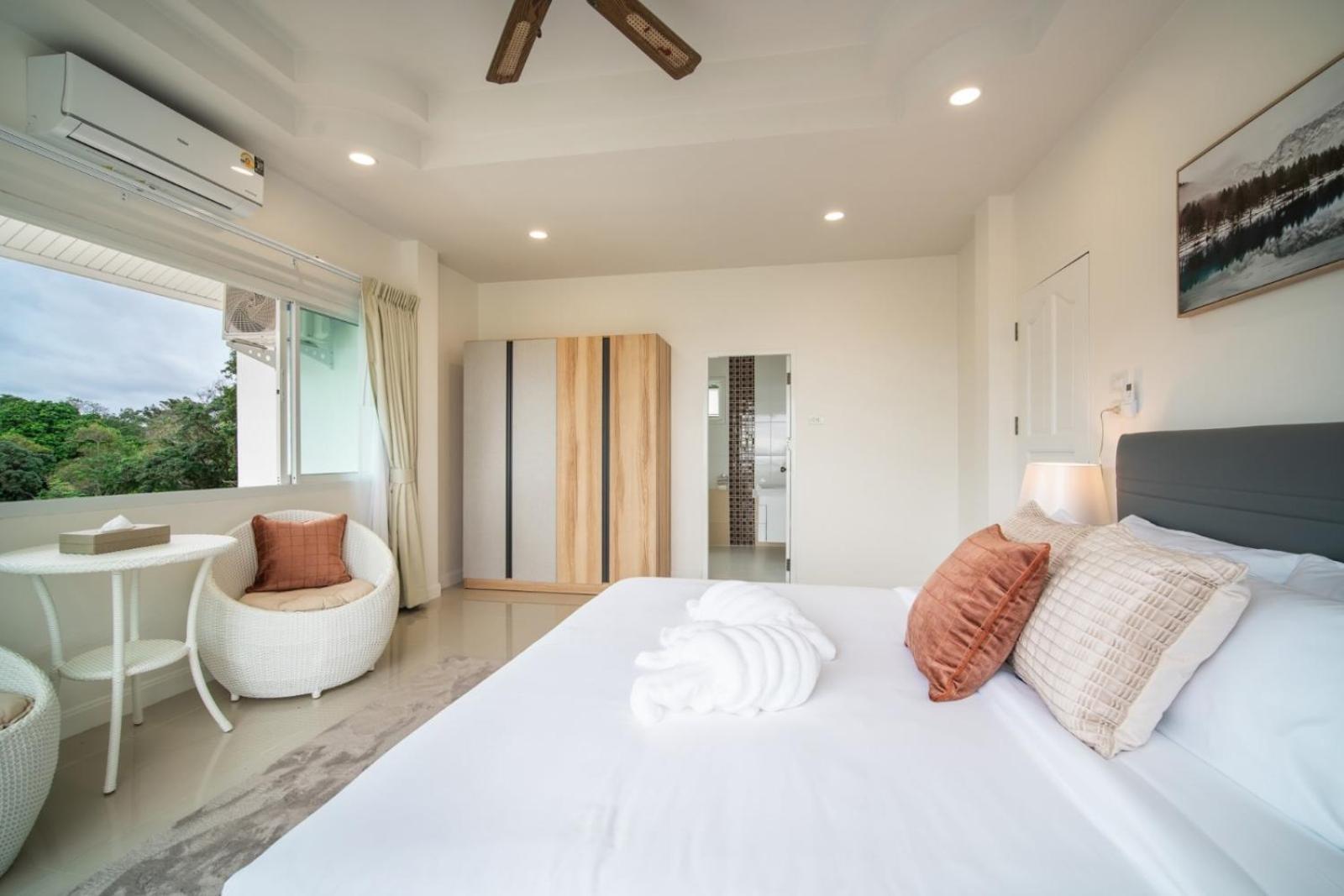 Villa Breathtaking Ocean View 4br Katabb With Infinity Pool In Tropical Paradise