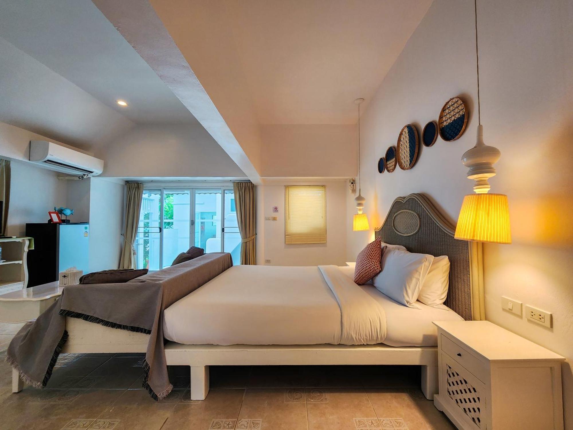 Resort Bandara On Sea, Rayong 4*